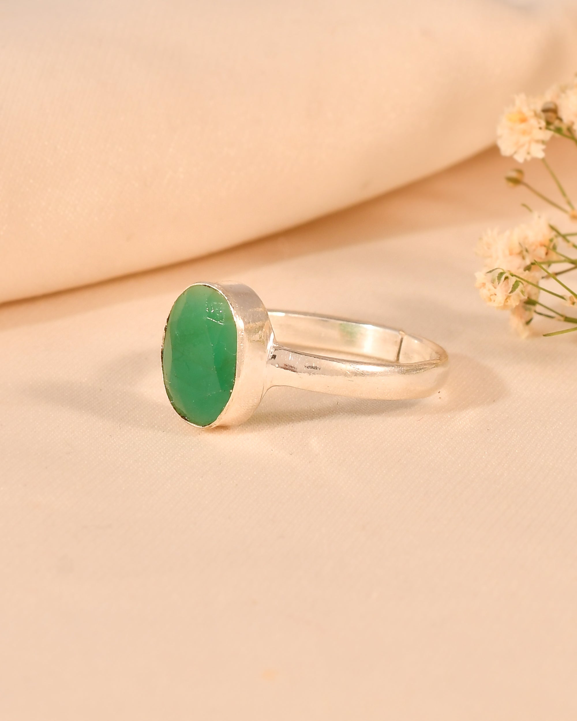 NATURAL EMERALD ( PANNA) RING