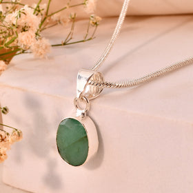 NATURAL EMERALD ( PANNA) PENDANT