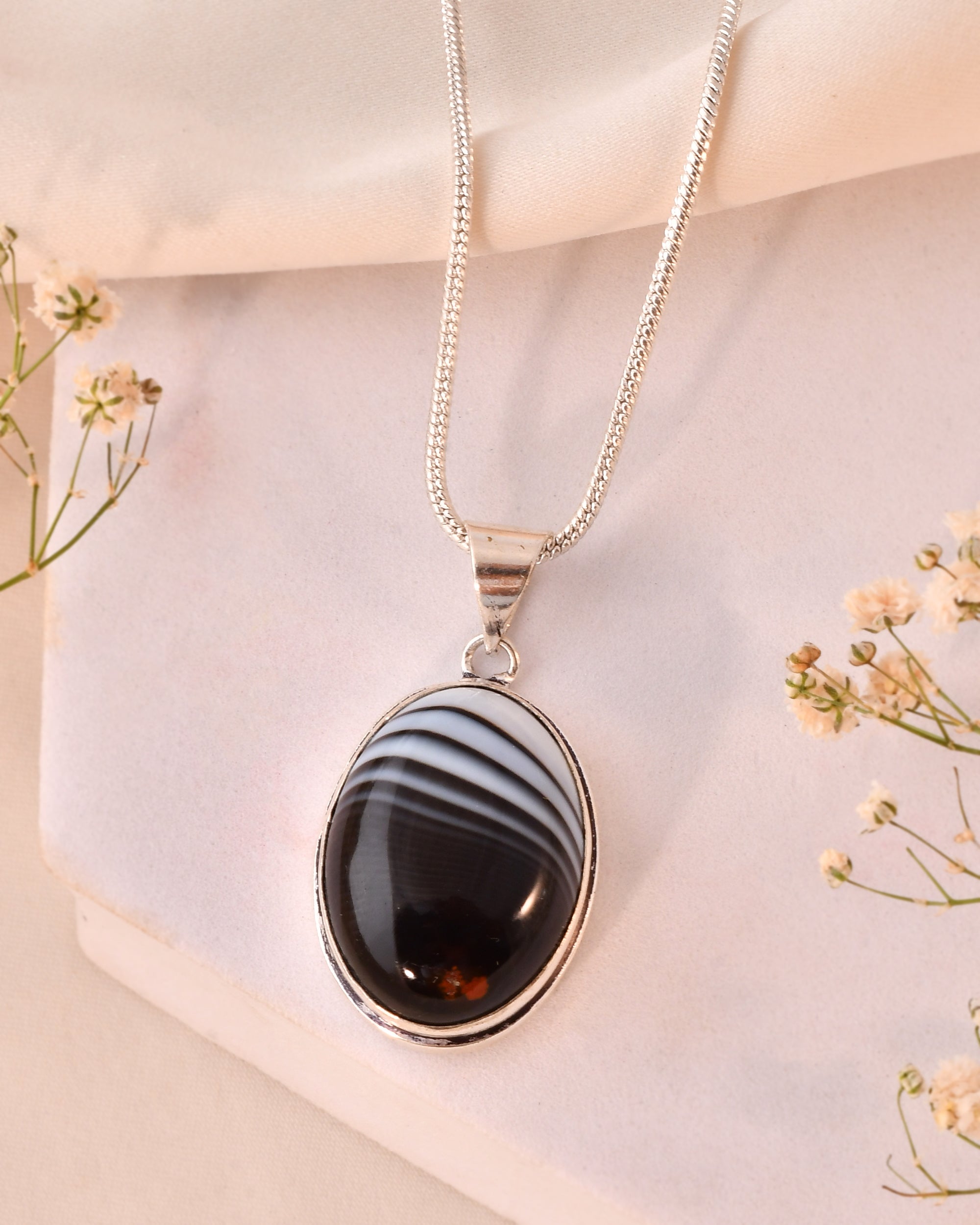 NATURAL SULEMANI HAKIK  PENDANT