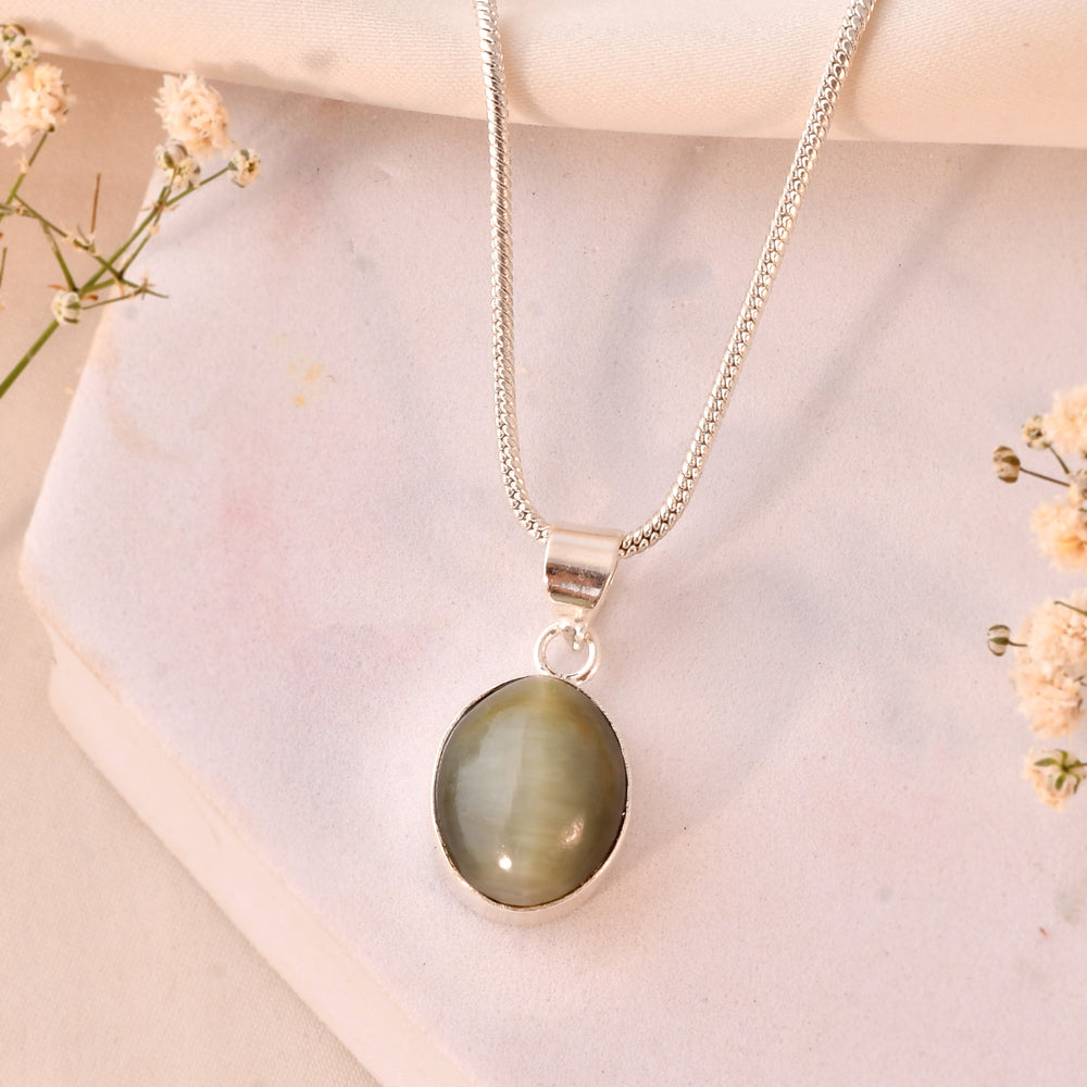 Natural Cat’s Eye ( LAHSUNIYA) Pendant  Gemstone