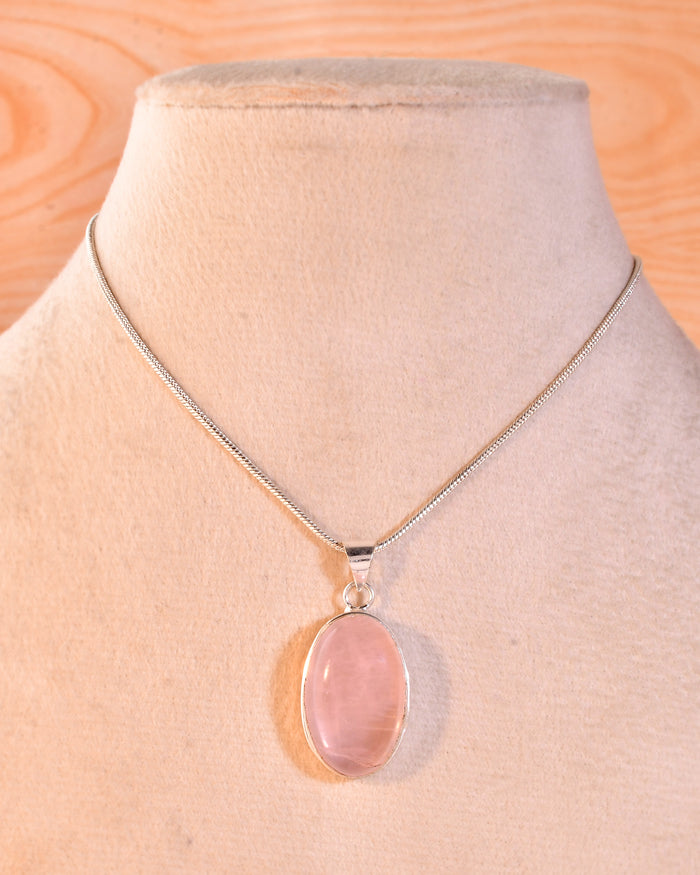 NATURAL ROSE  PENDANT