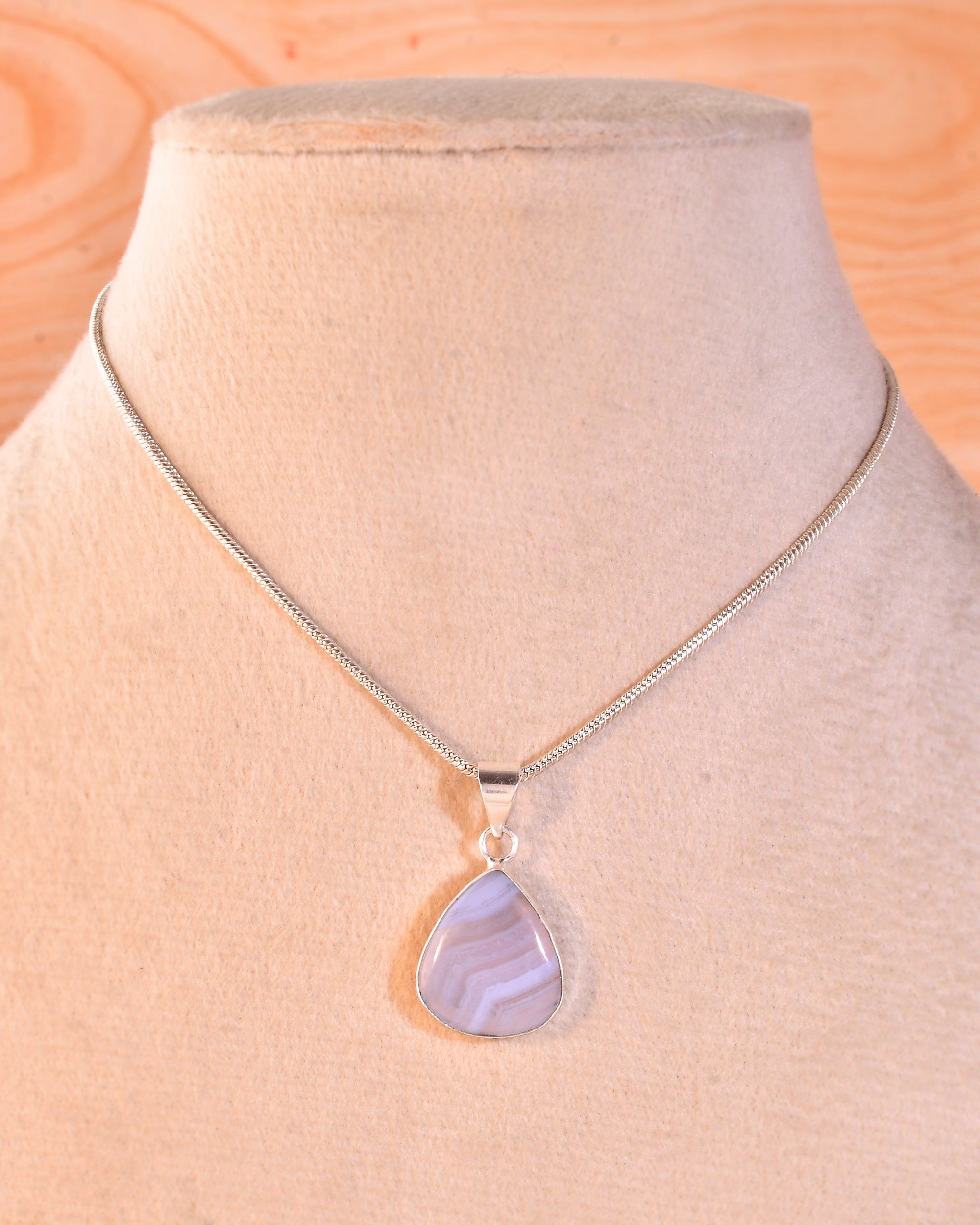 NATURAL BLUE LACE AGATE PENDANT
