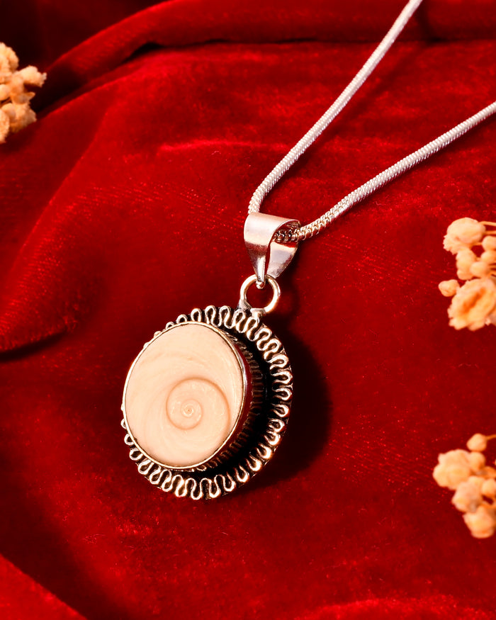 NATURAL SHIVA EYE ( GOMTI CHAKRA)  PENDANT