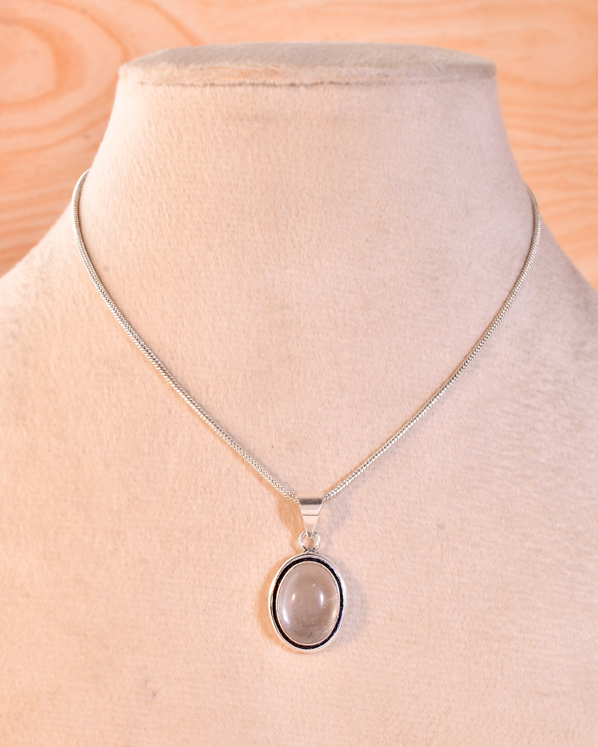 NATURAL CLEAR QUARTZ PENDANT