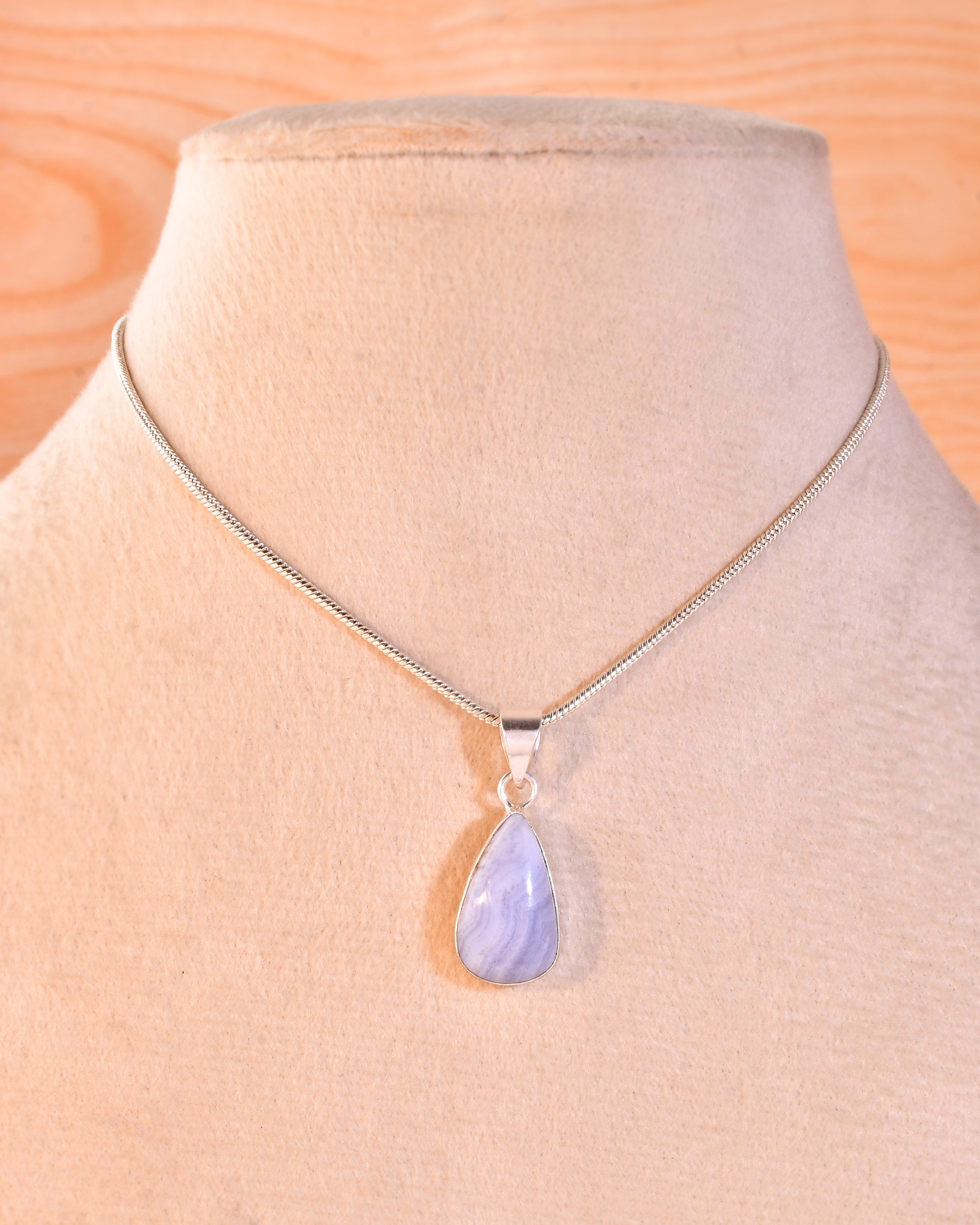 NATURAL BLUE LACE AGATE PENDANT