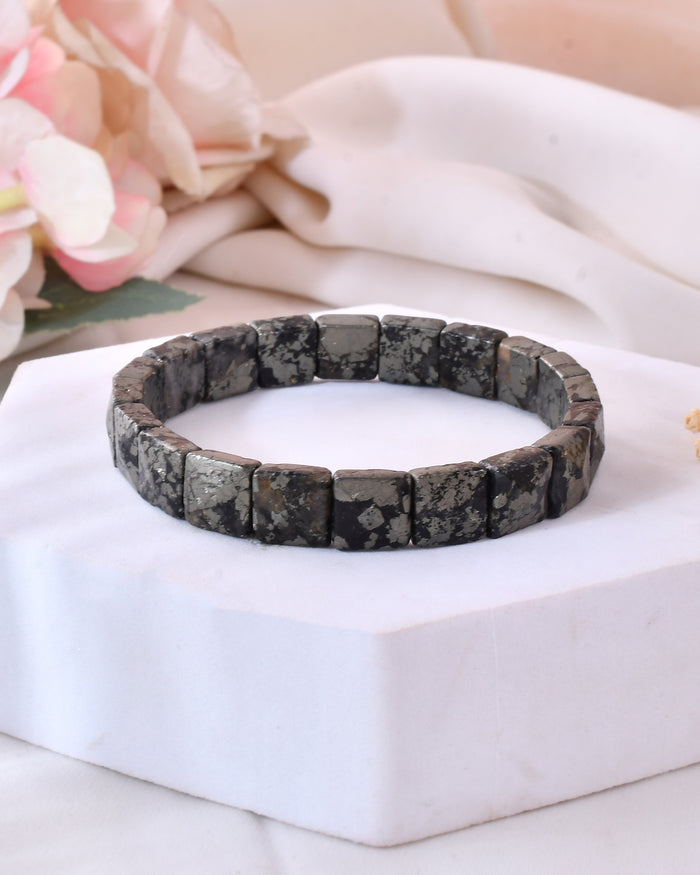 Apache Gold Pyramid Bracelet ( pyrite + tourmaline mix )