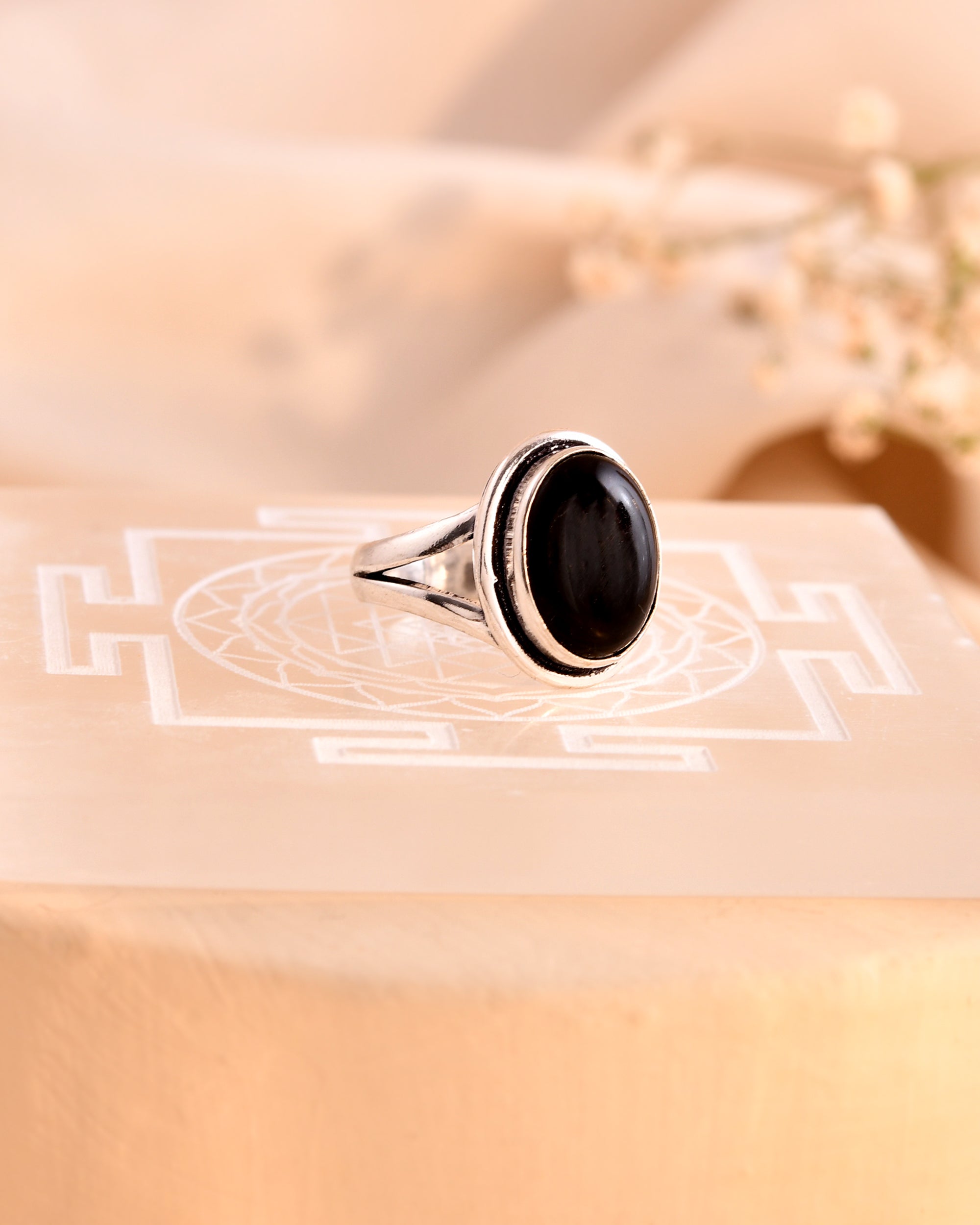 NATURAL BLACK OBSIDIAN RING
