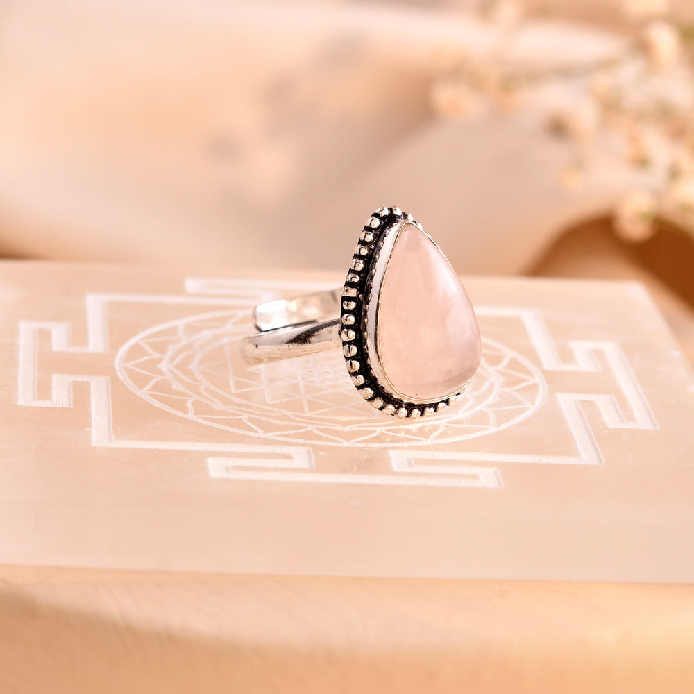 NATURAL ROSE QUARTZ  PEAR SHAPE  RING Gemstone