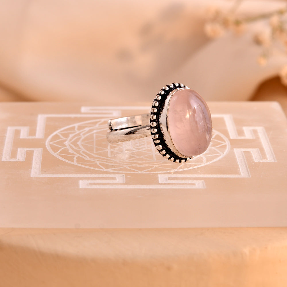 NATURAL ROSE QUARTZ RING