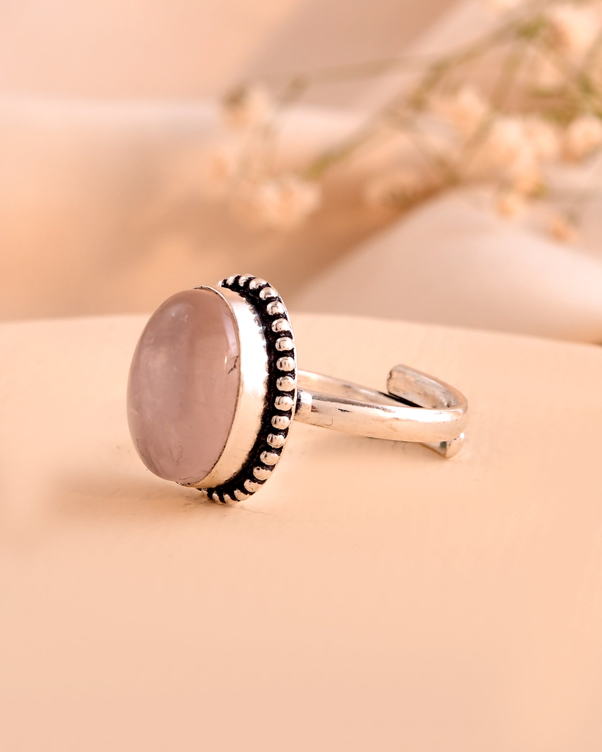 NATURAL ROSE QUARTZ RING