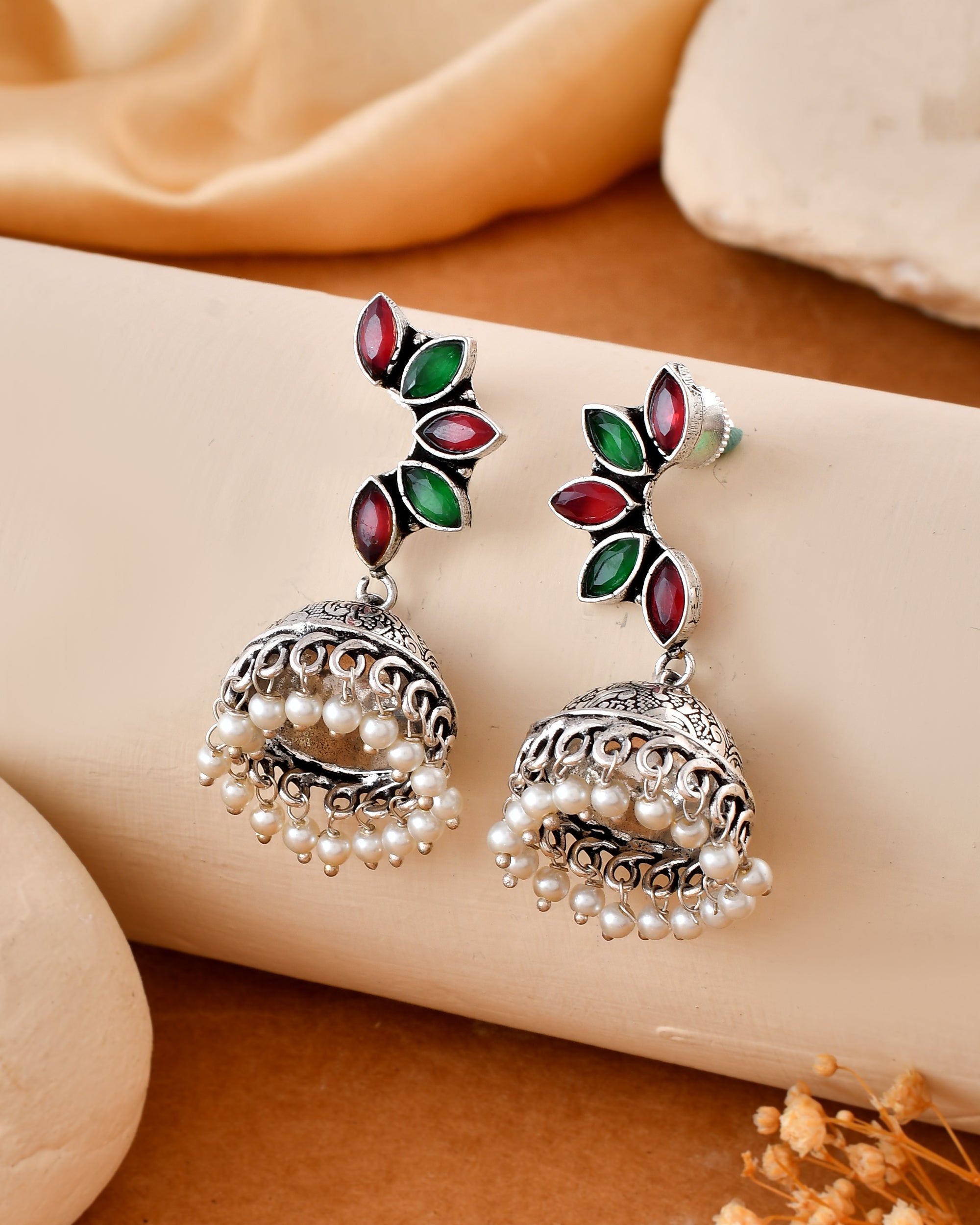 Rangili Jhumka Dandiya White Metal Earrings