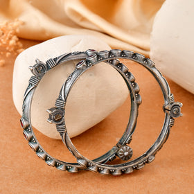 Ruby Radiance Dandiya Bangles