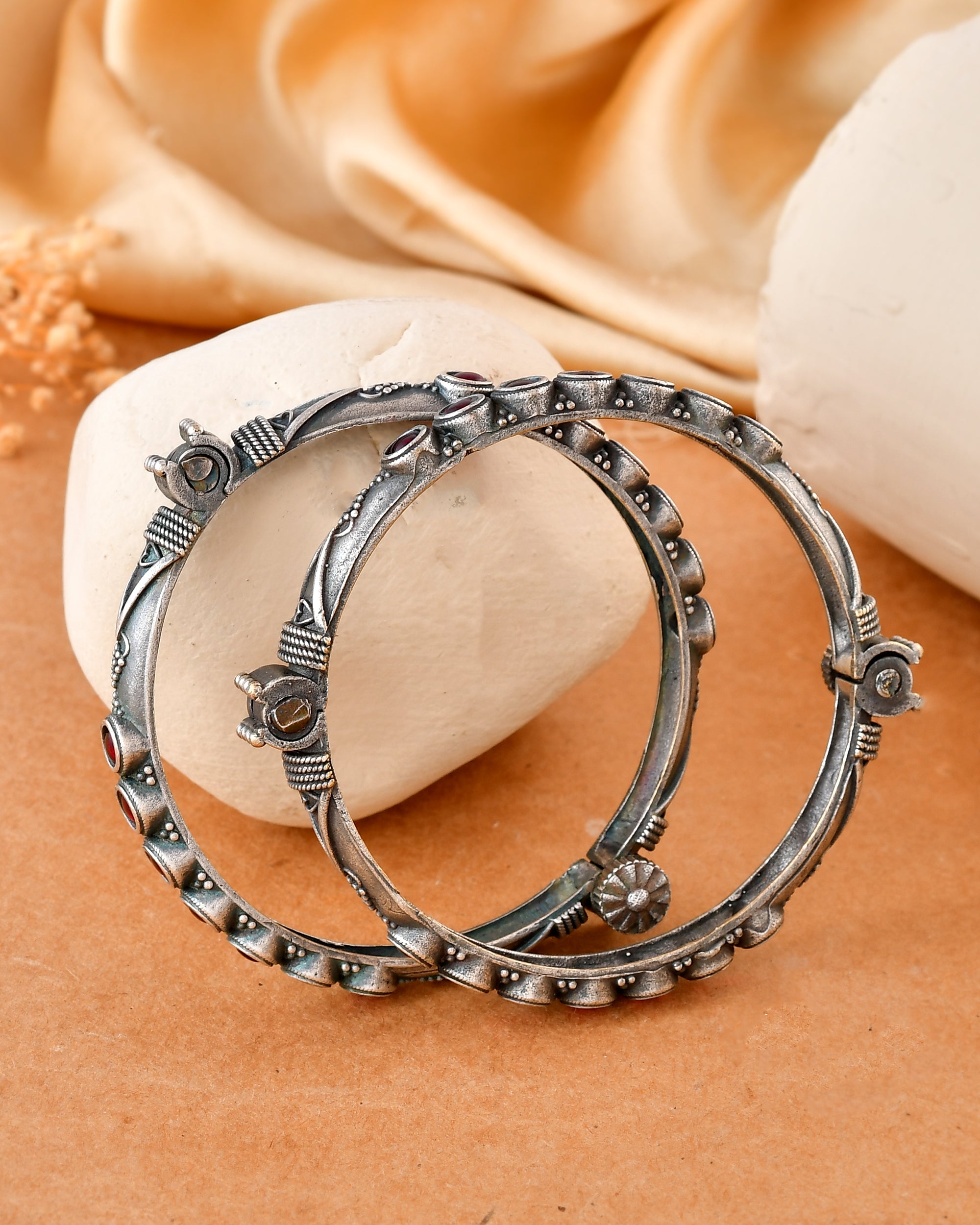 Ruby Radiance Dandiya Bangles