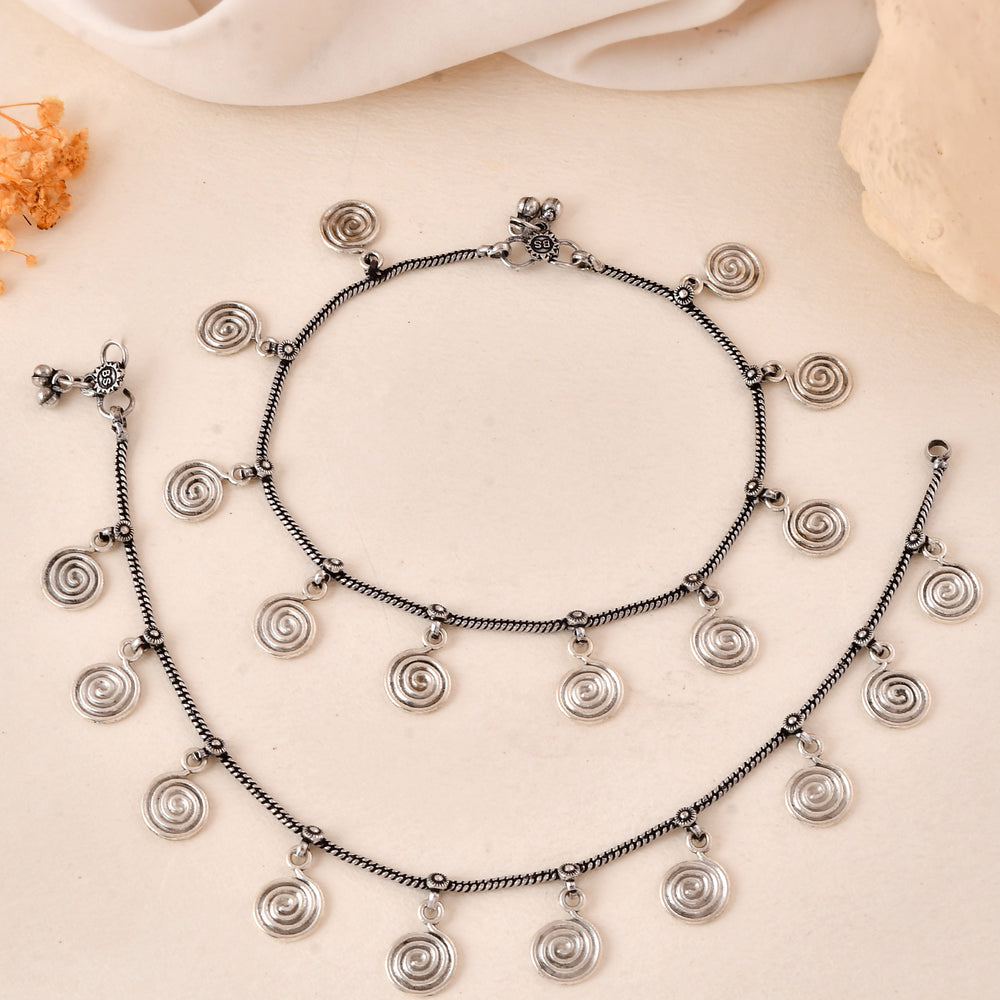 Swirl Elegance Dandiya Anklet Set