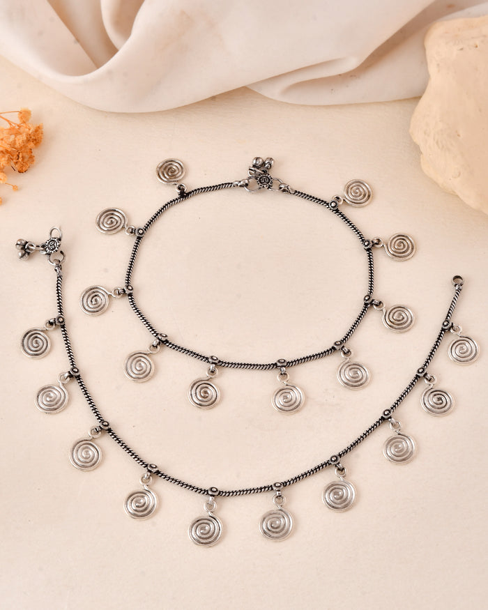 Swirl Elegance Dandiya Anklet Set
