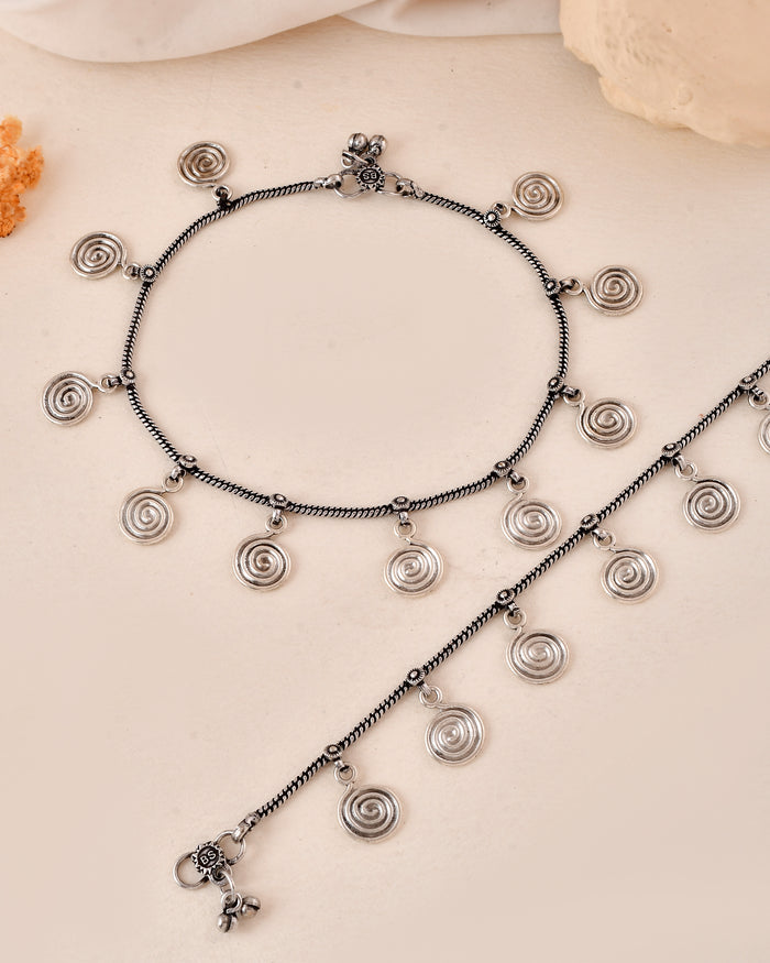 Swirl Elegance Dandiya Anklet Set