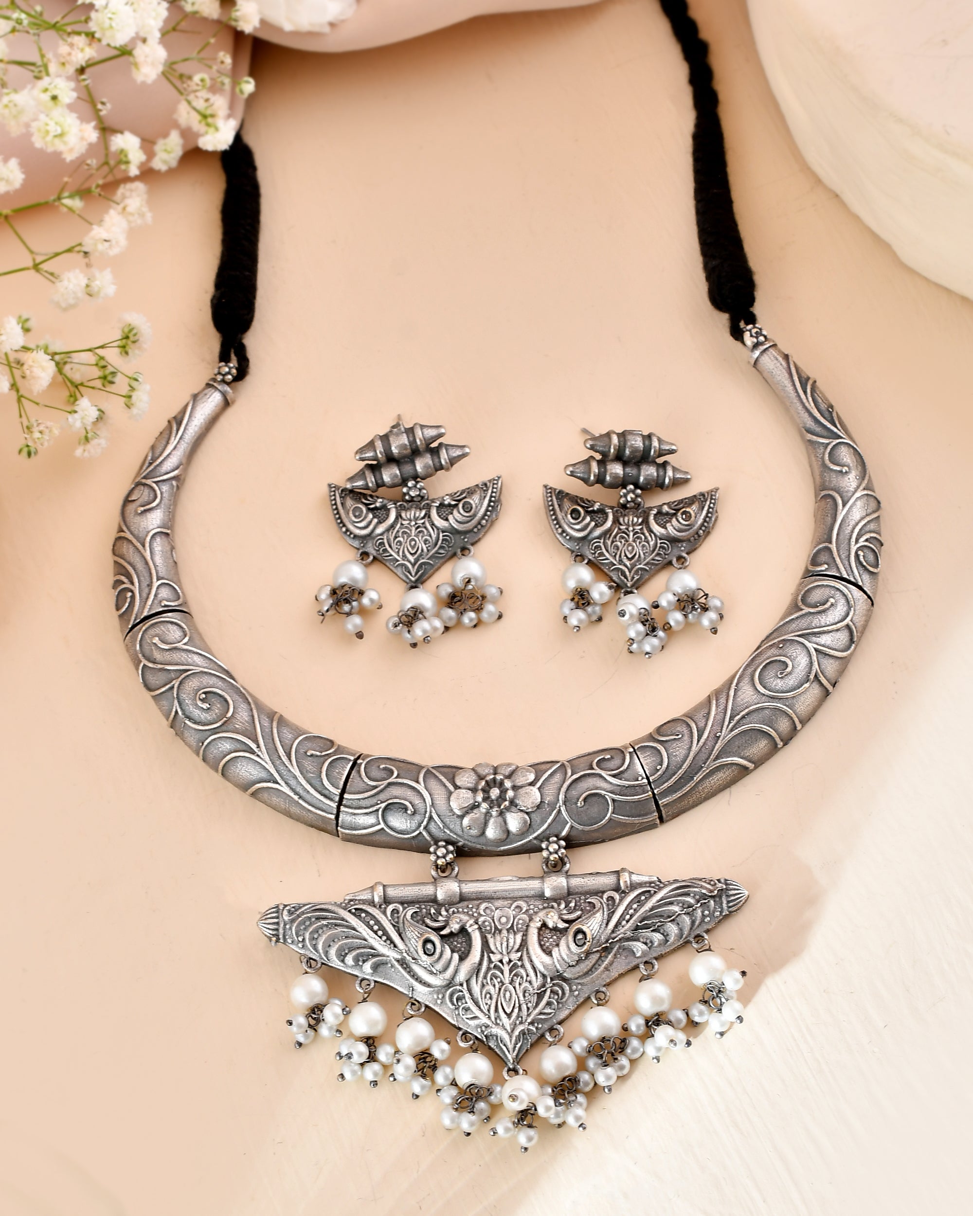 Rajwada Shringar Pearl Necklace Set