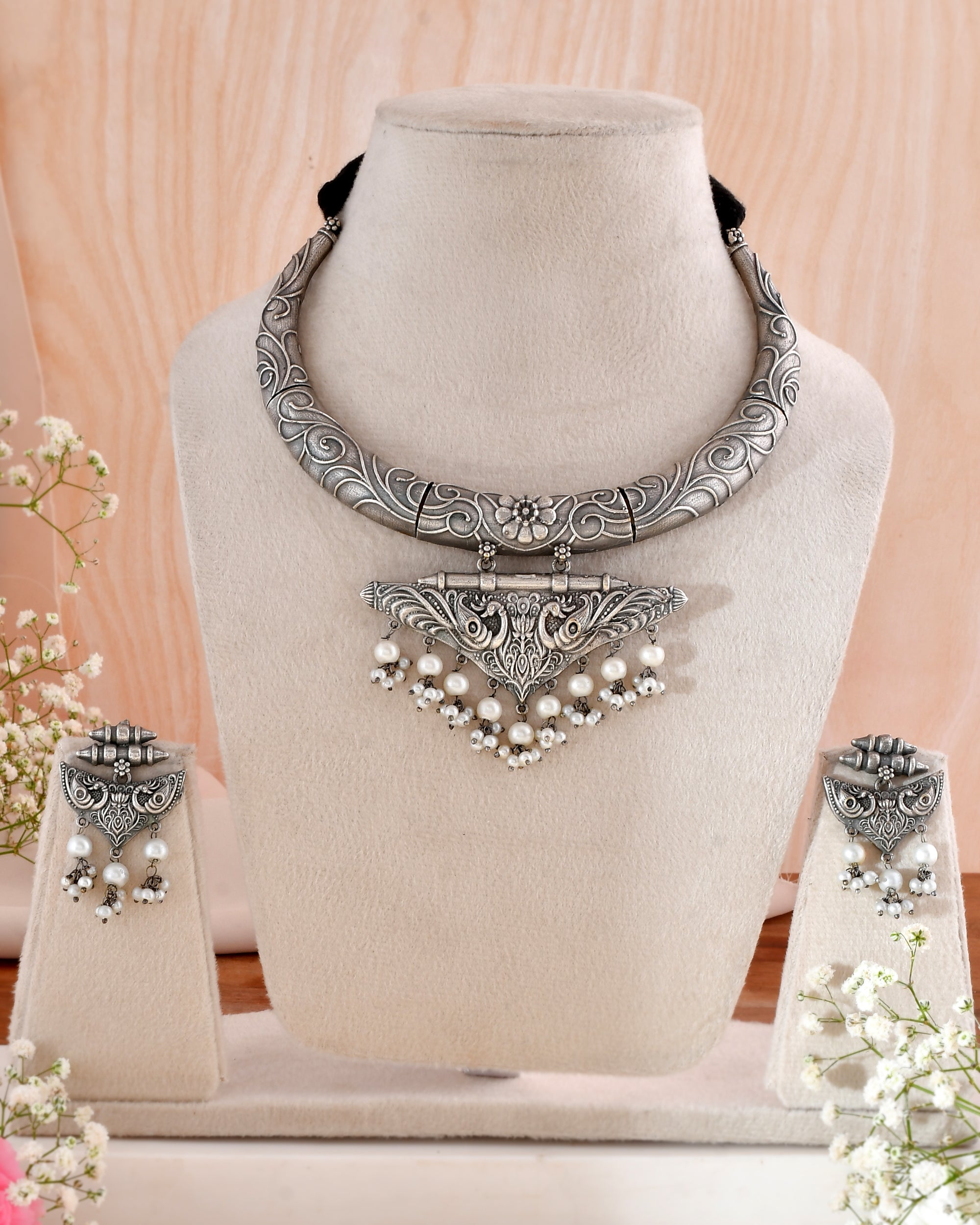 Rajwada Shringar Pearl Necklace Set