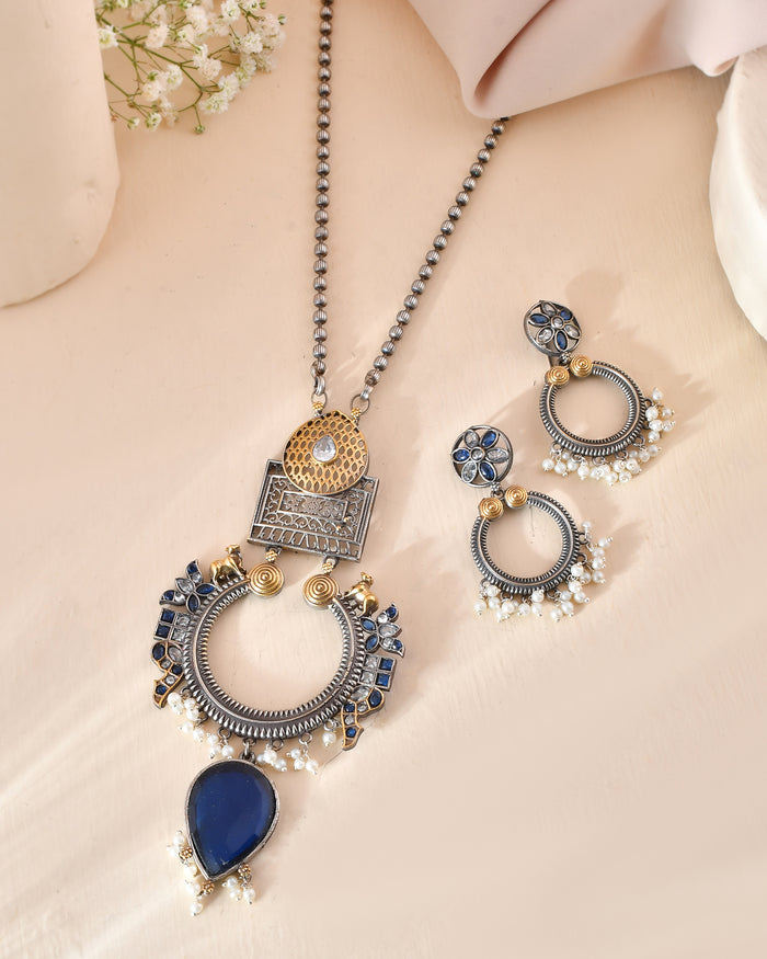 Neelkanthi Kundan Navratna Necklace Set