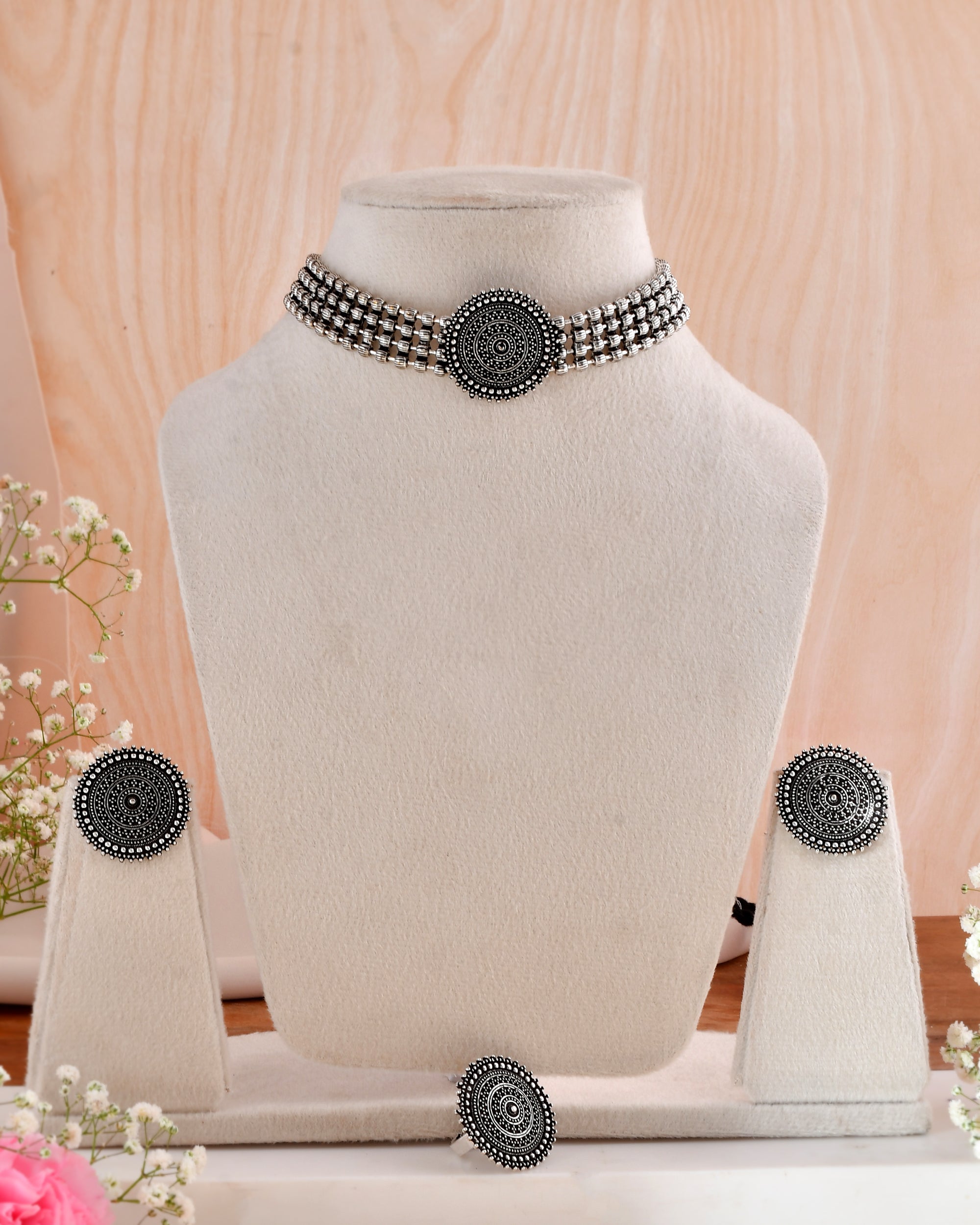 Mandala Rhythm Dandiya Necklace Set