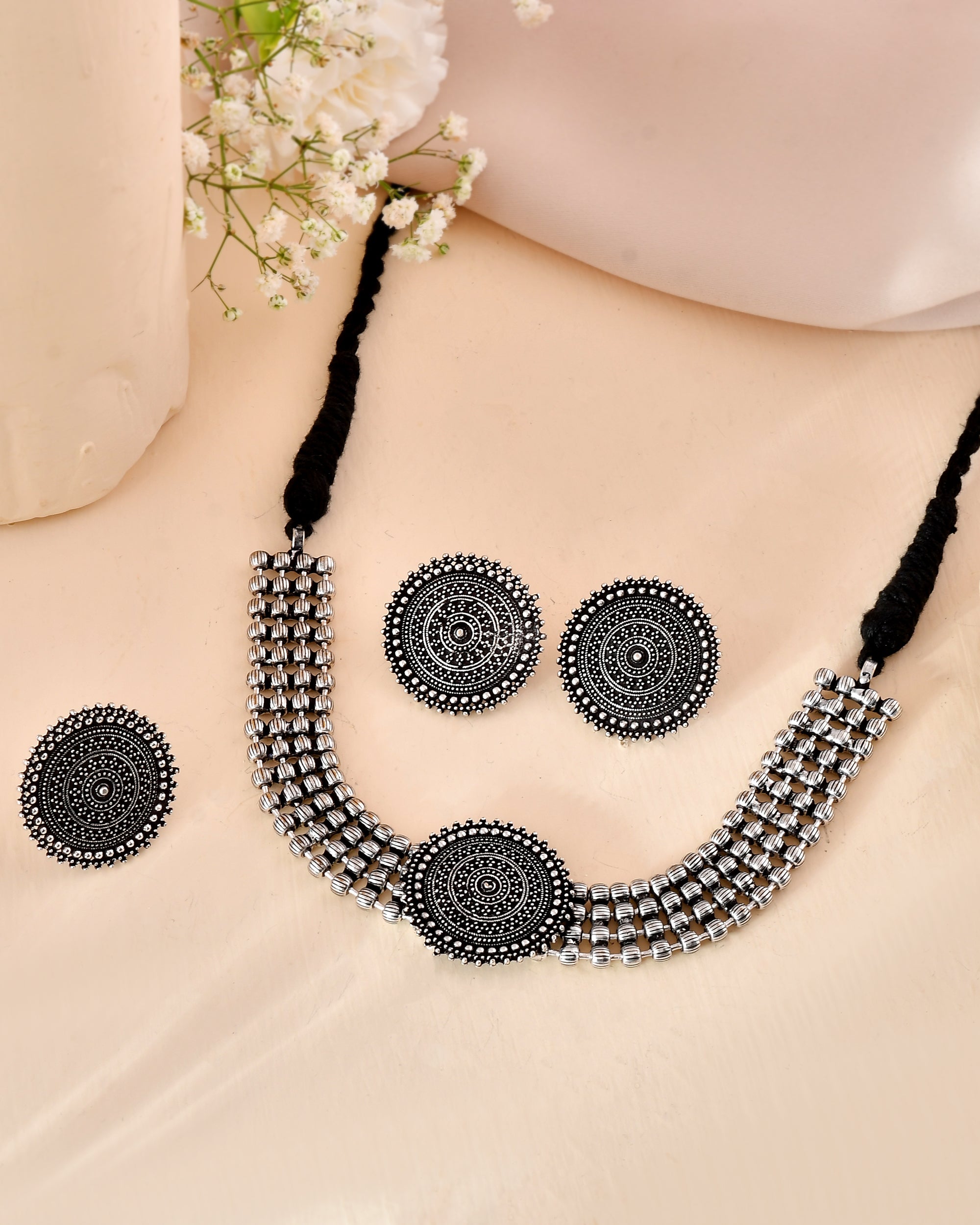 Mandala Rhythm Dandiya Necklace Set