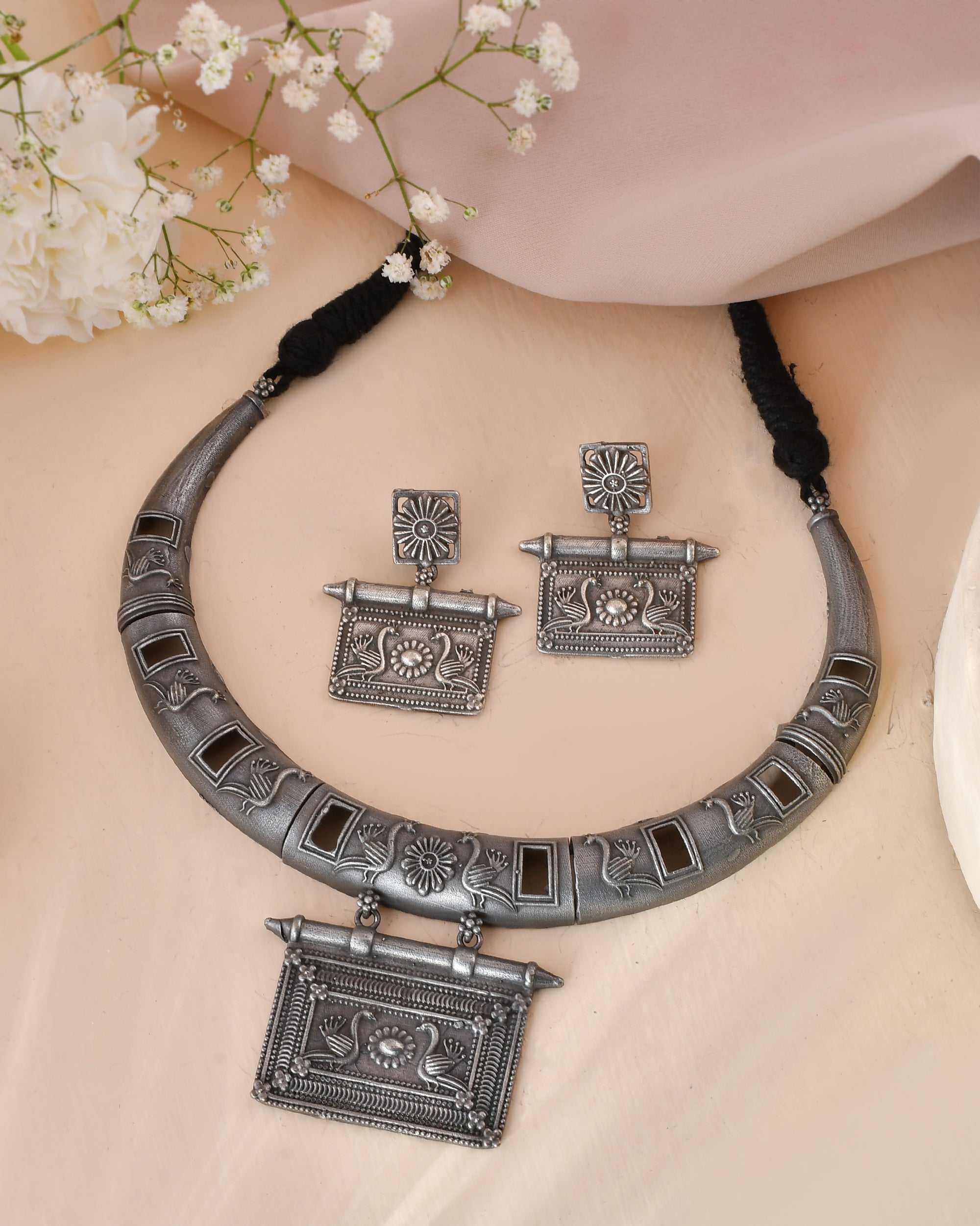 Tribal Charm Dandiya Necklace Set