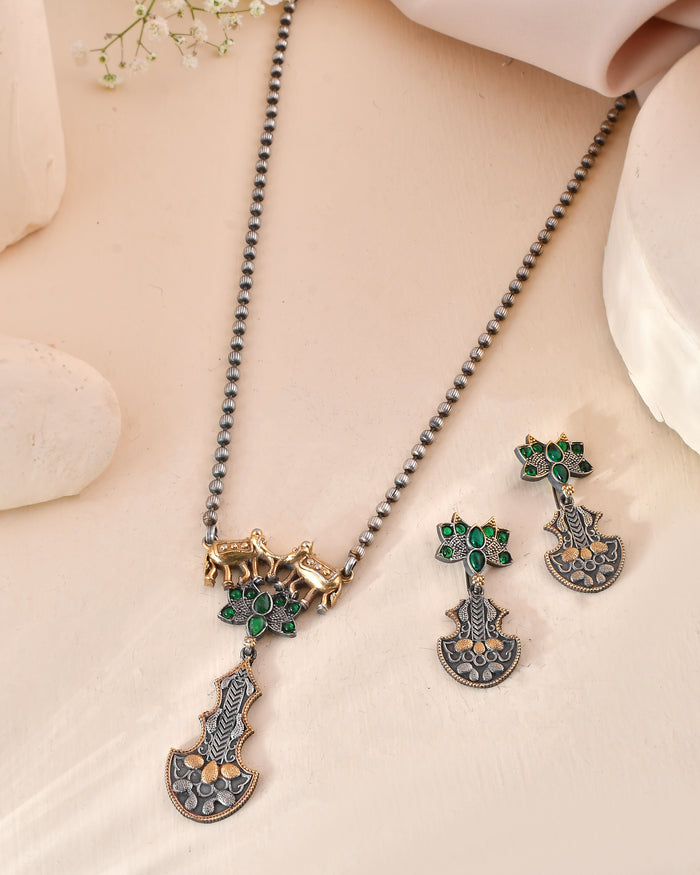 Sacred Cow Dandiya Necklace Set