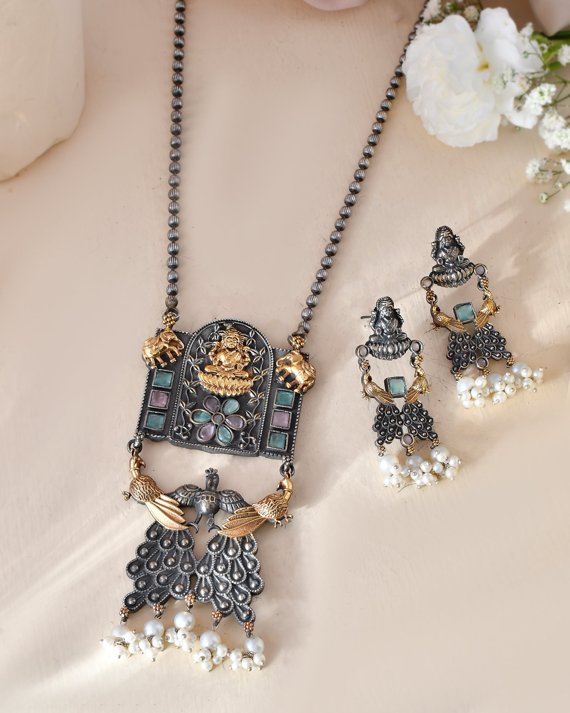 Shakti Mahotsav Dandiya Necklace Set