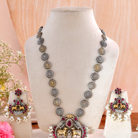 Shubh Kamadhenu Dandiya Necklace Set