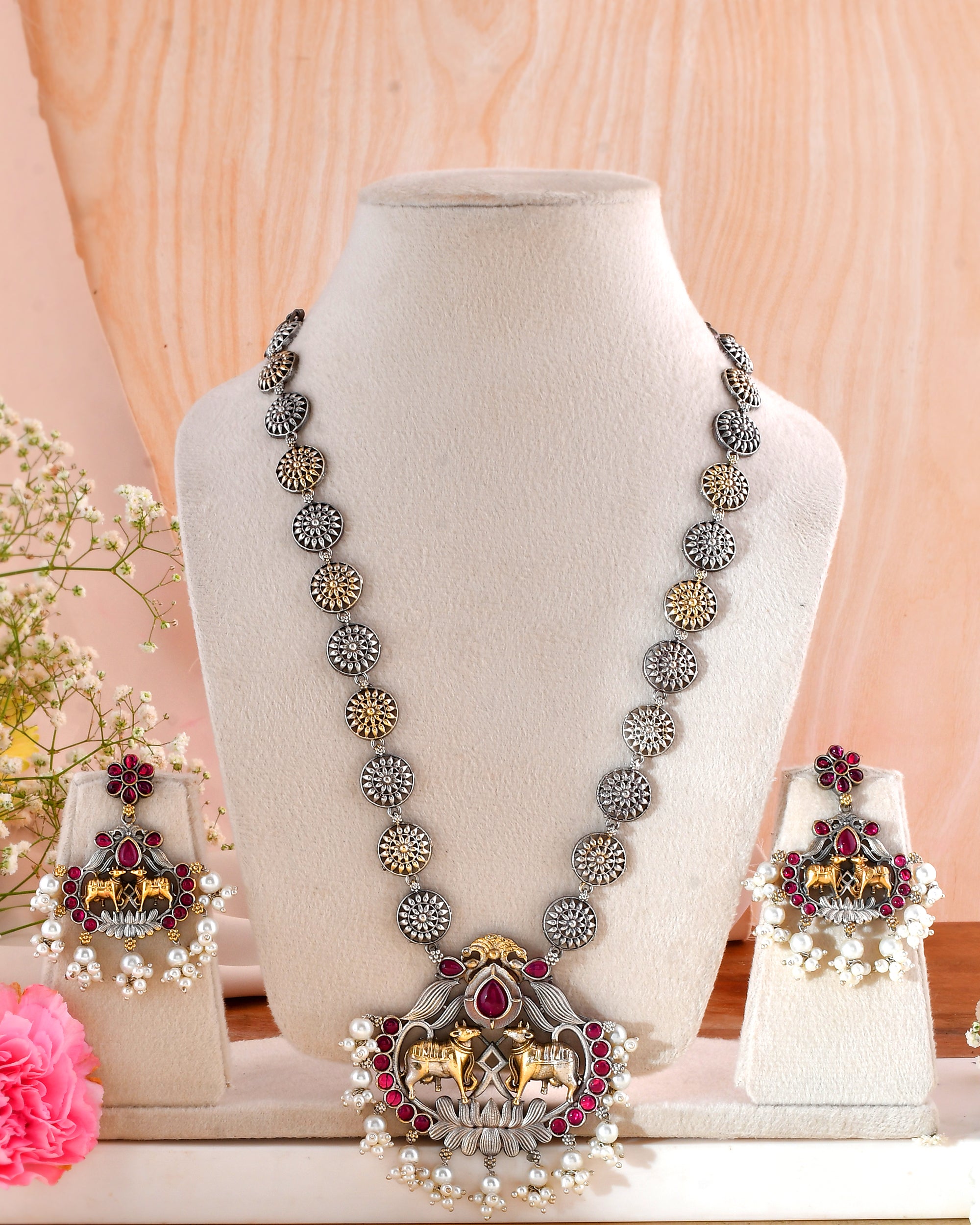 Shubh Kamadhenu Dandiya Necklace Set