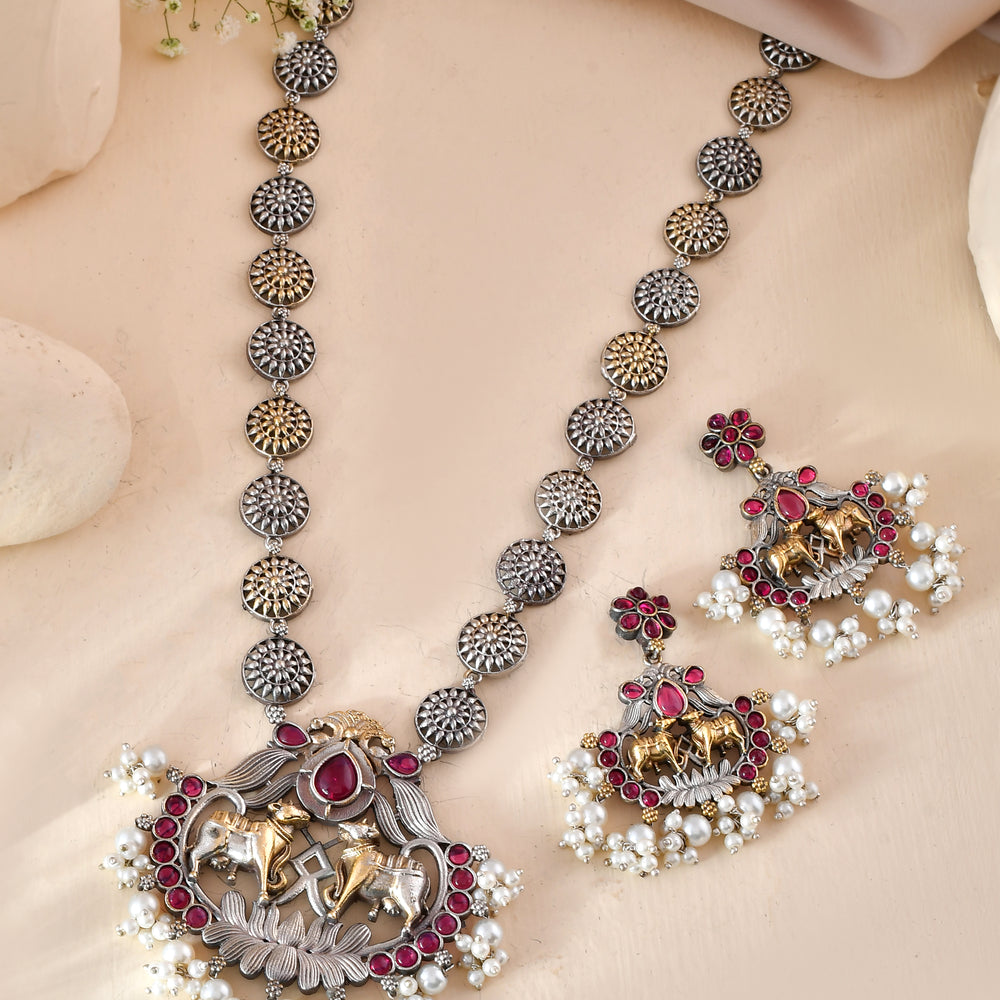 Shubh Kamadhenu Dandiya Necklace Set