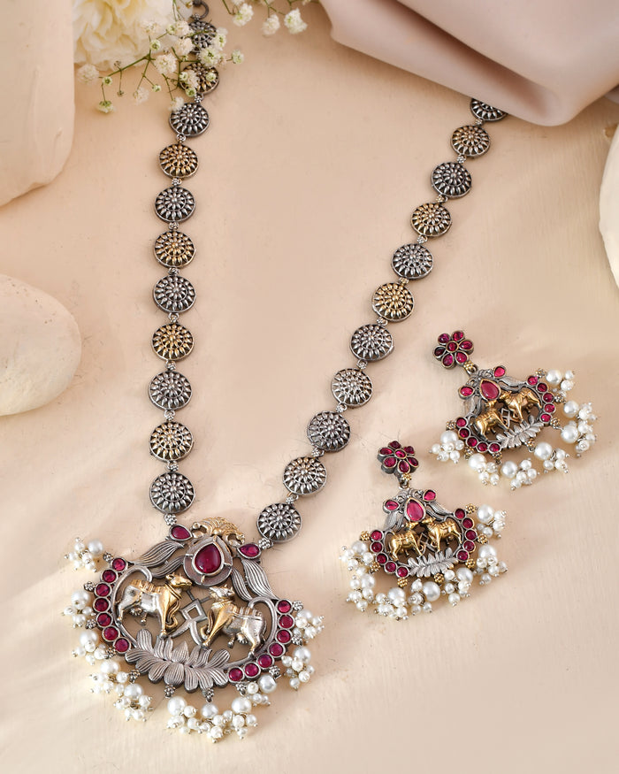 Shubh Kamadhenu Dandiya Necklace Set