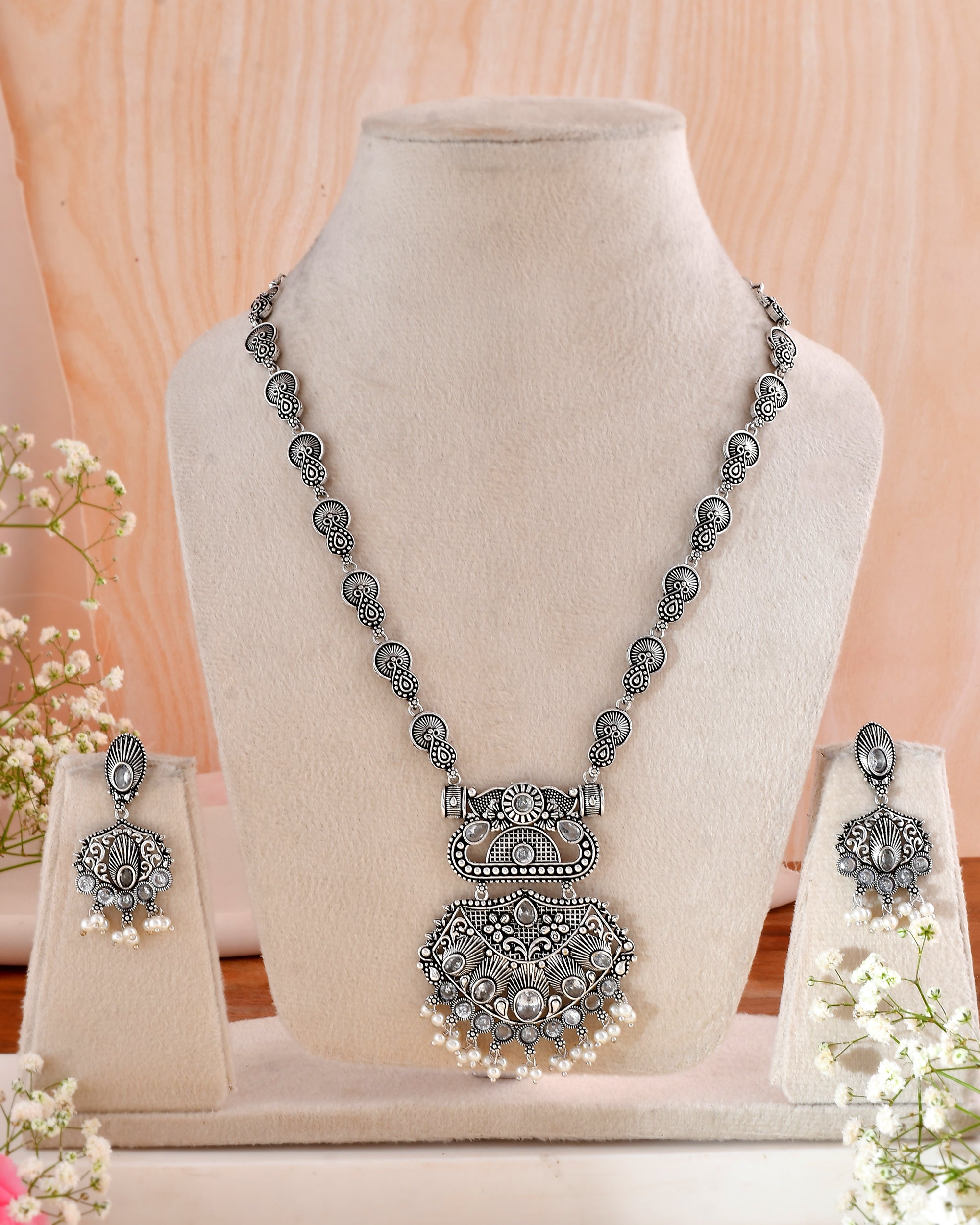 Shubhra Pearlwork Dandiya Necklace Set