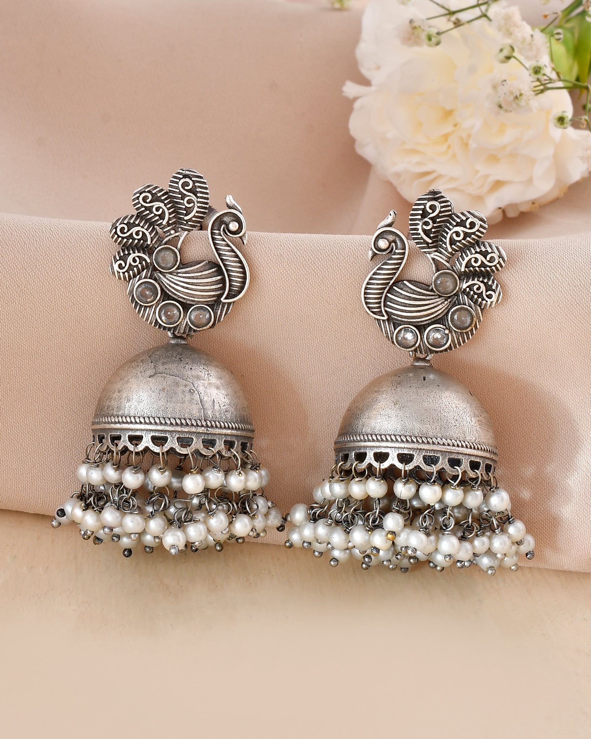 Rajsi Kundan Pearl Dandiya Choker Set