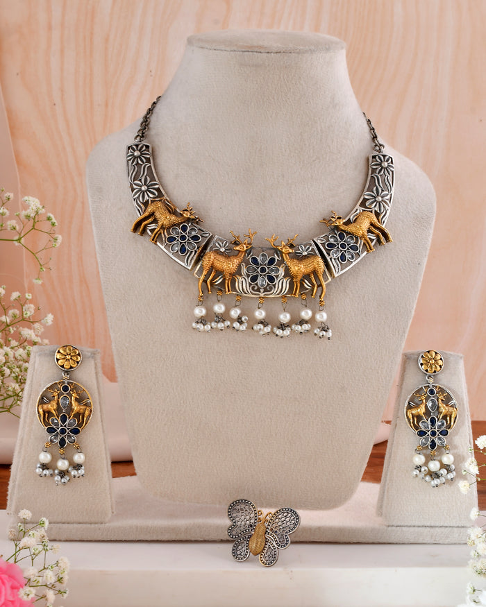 Mrigya Viraasat Dandiya Necklace Set