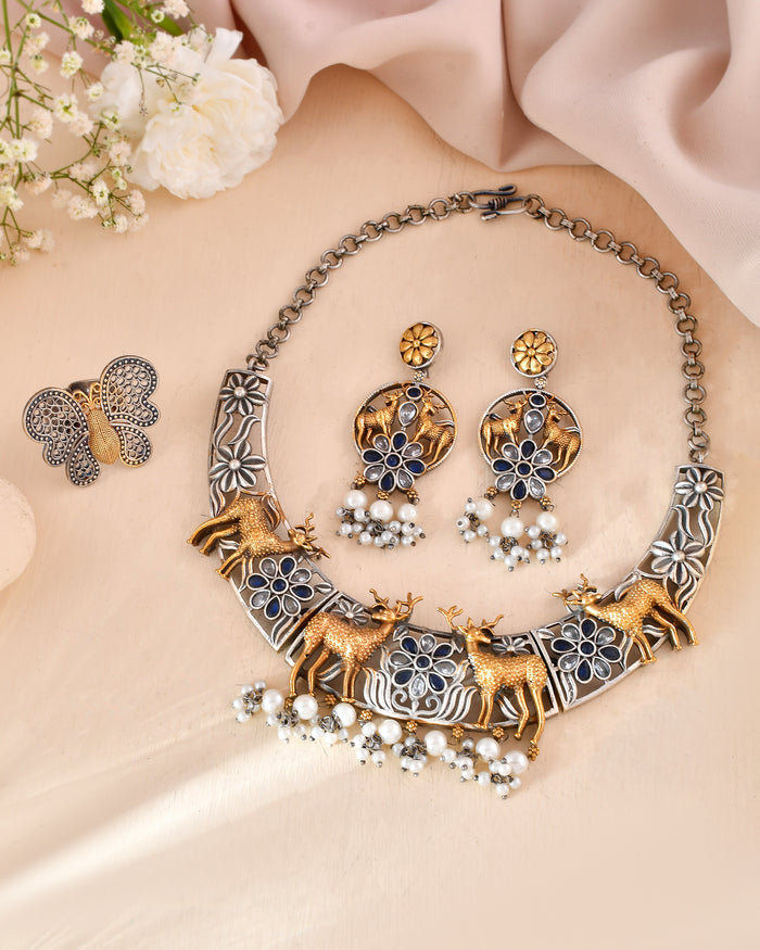 Mrigya Viraasat Dandiya Necklace Set