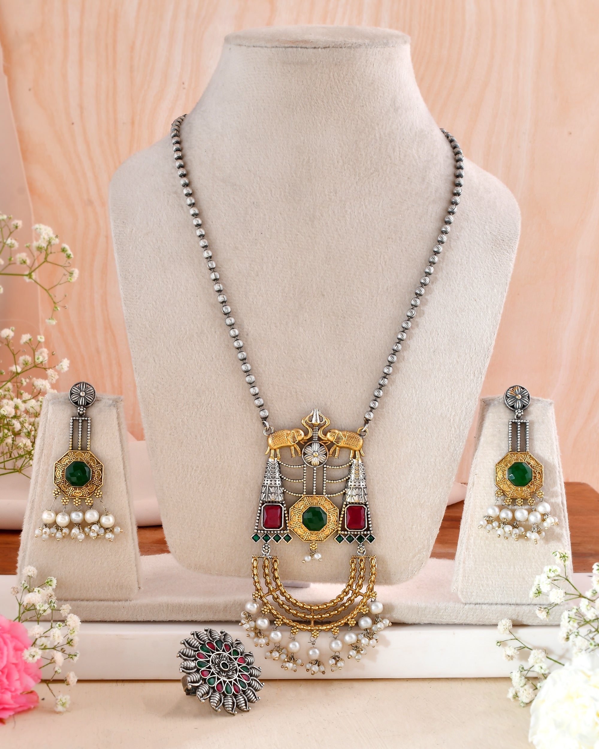 Mohak Mor Chowka Dandiya Necklace Set