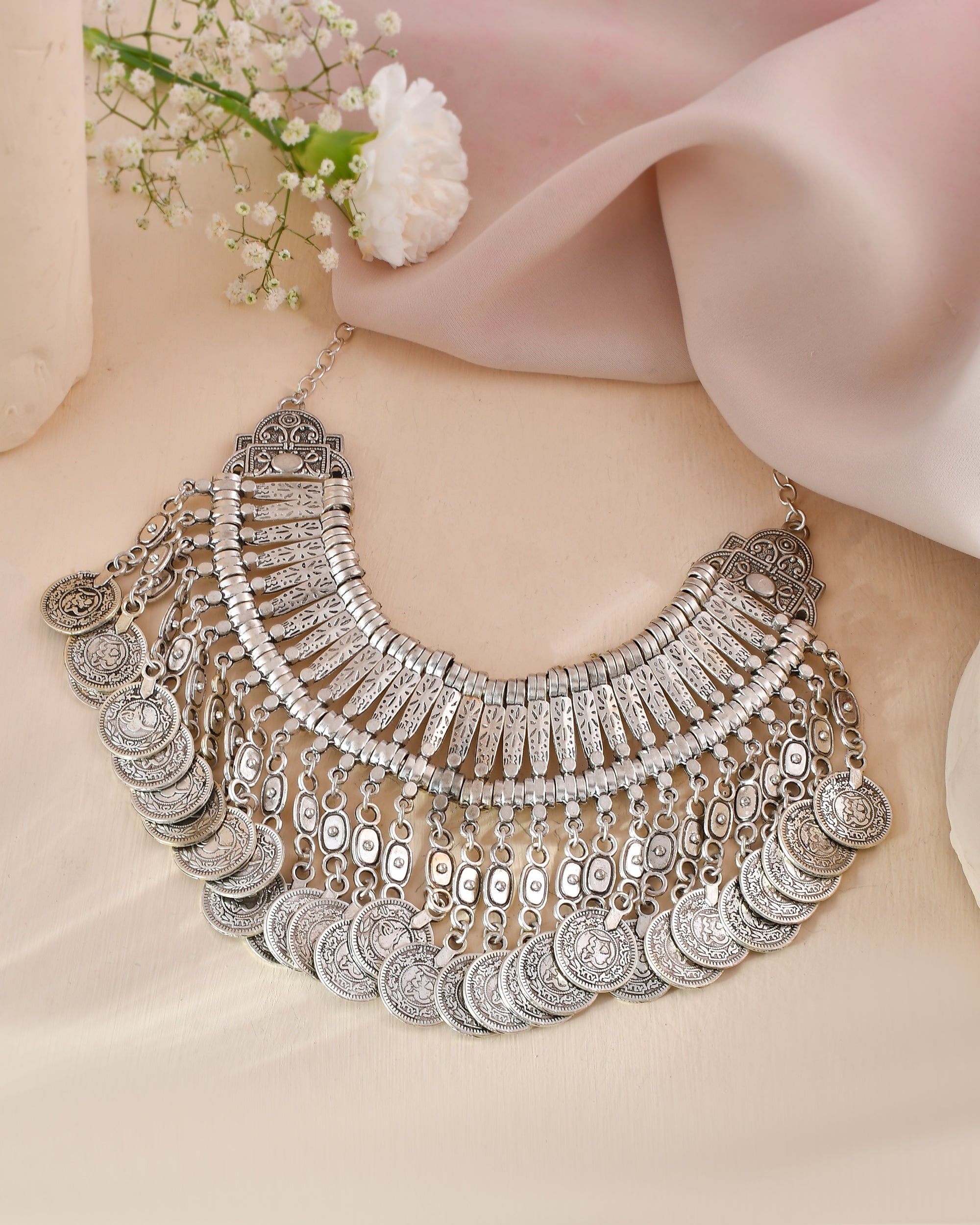 Shwet Mudra Haar Dandiya Necklace