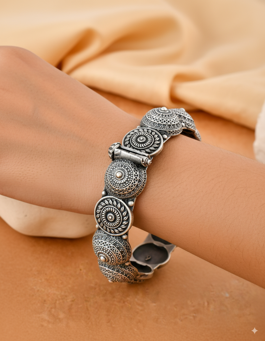 Tribal Spiral Dandiya Bangles