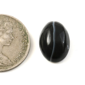 Natural Sulemani Hakik Black Agate Gemstone – 10.77 Carat (11.95 Ratti) (With Certificate)