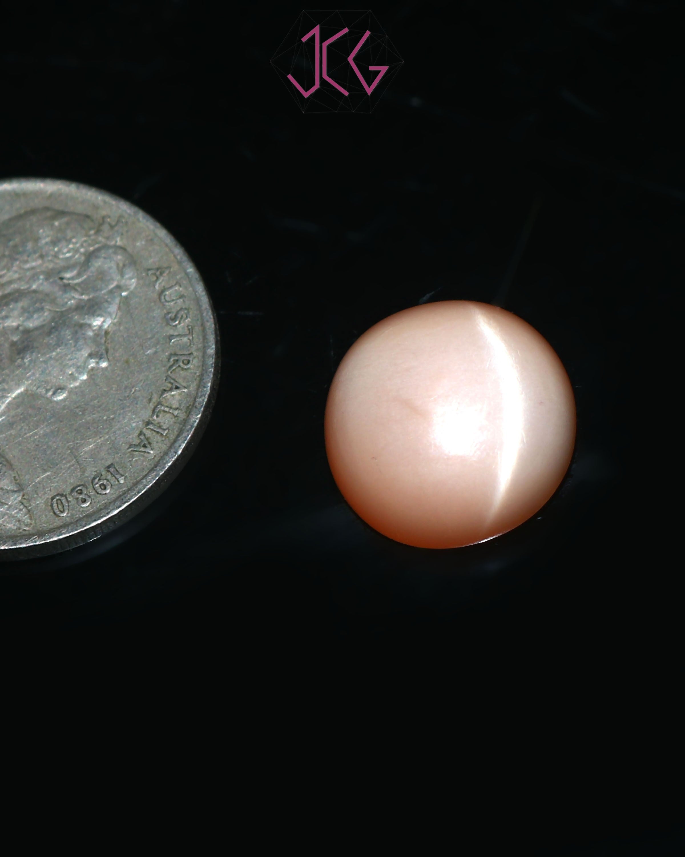 Natural Moonstone 9.50 Carat (With Certificate)