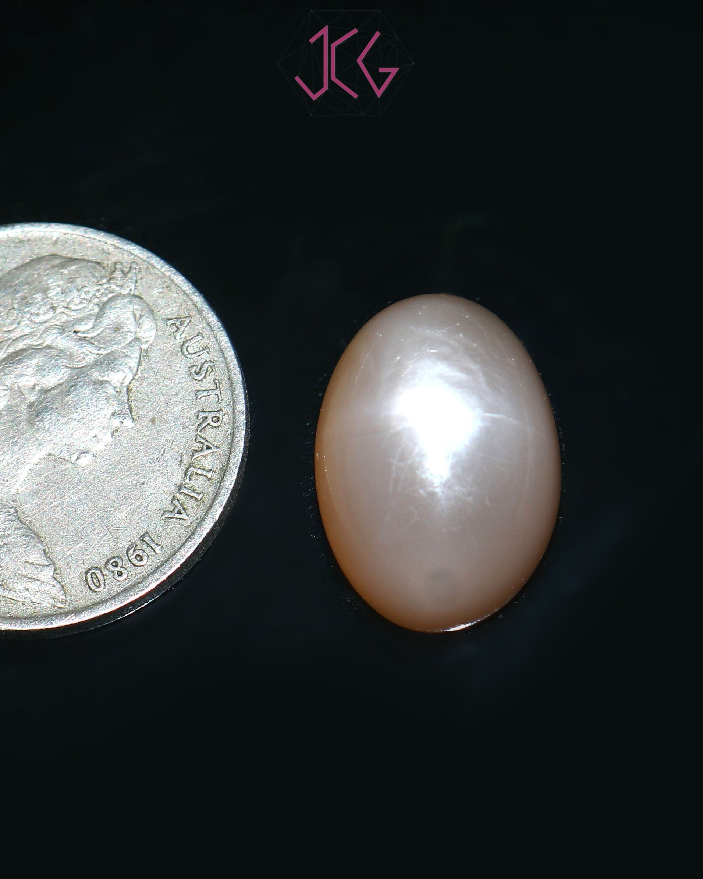 Natural Moonstone 13.30 Carat (With Certificate)