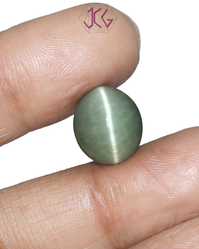 Natural Cat's Eye Lehsuniya Gemstone 8.43 Carat / 9.36 Ratti (With Certificate)