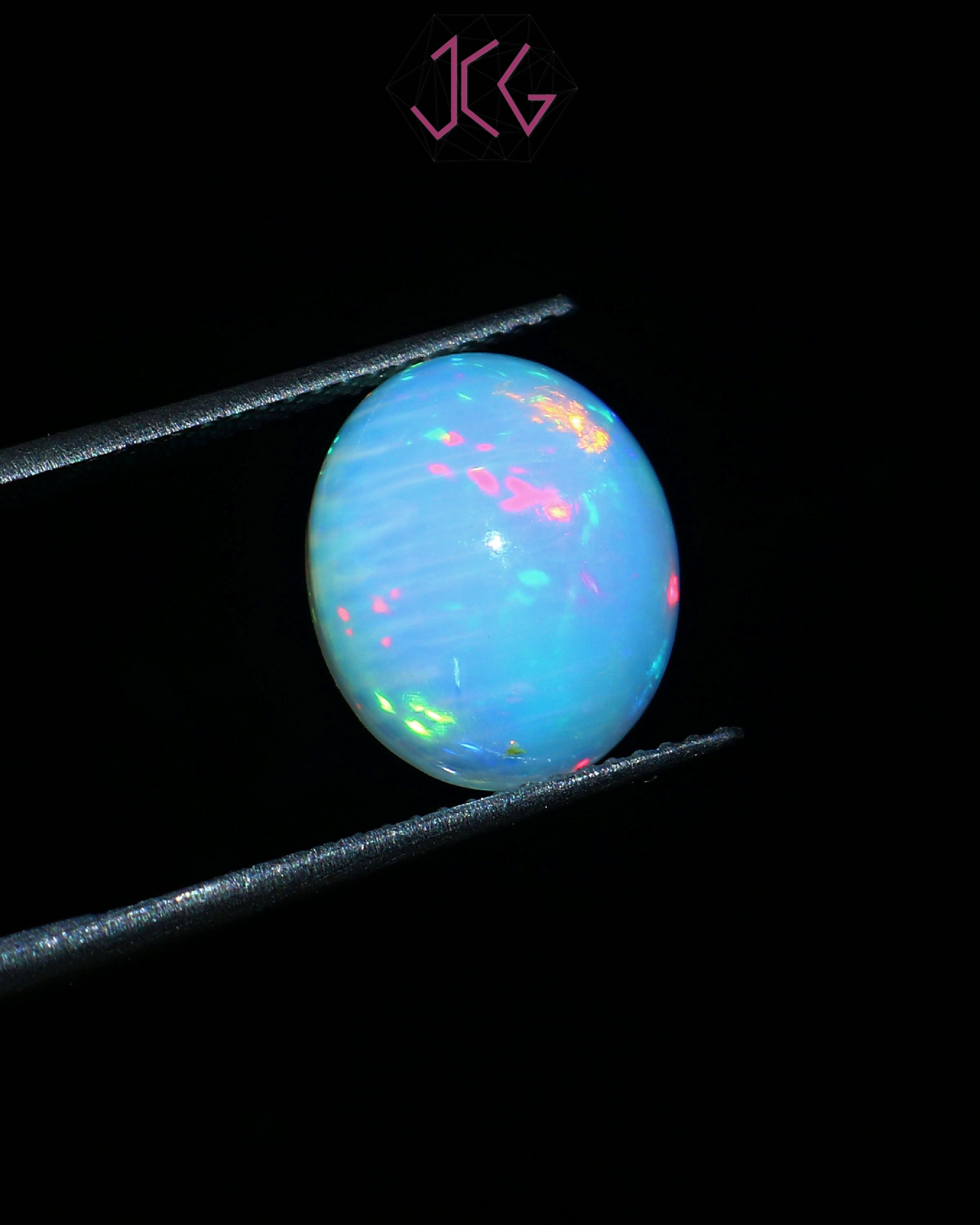 Natural Ethiopian Opal Stone 3.30 Carat / 3.63 Ratti (With Certificate)