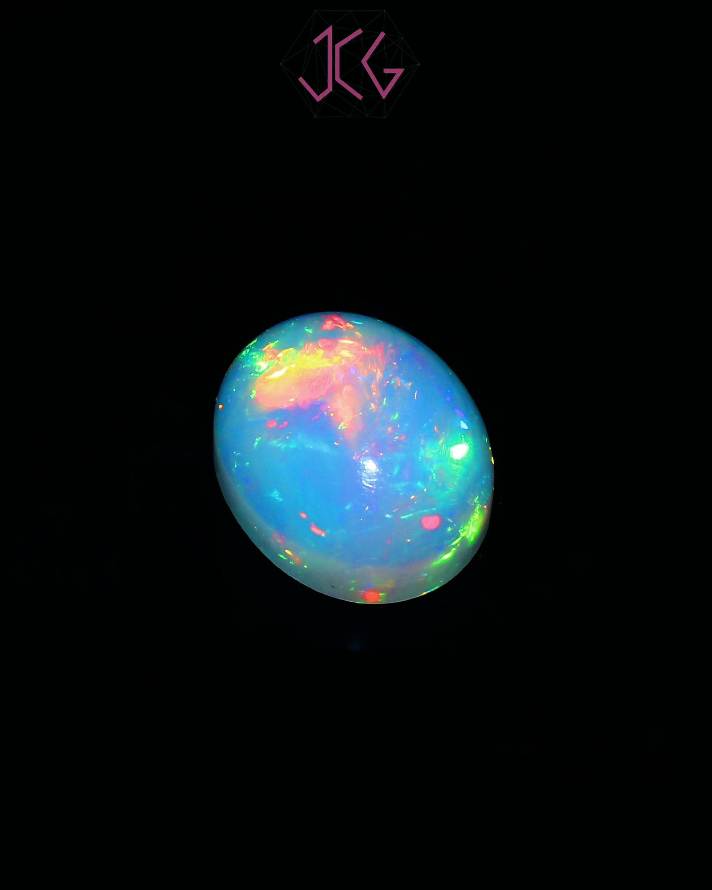 Natural Ethiopian Opal Stone 4.00 Carat / 4.40 Ratti (With Certificate)