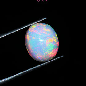 Natural Ethiopian Opal Stone 4.50 Carat / 5.00 Ratti (With Certificate)
