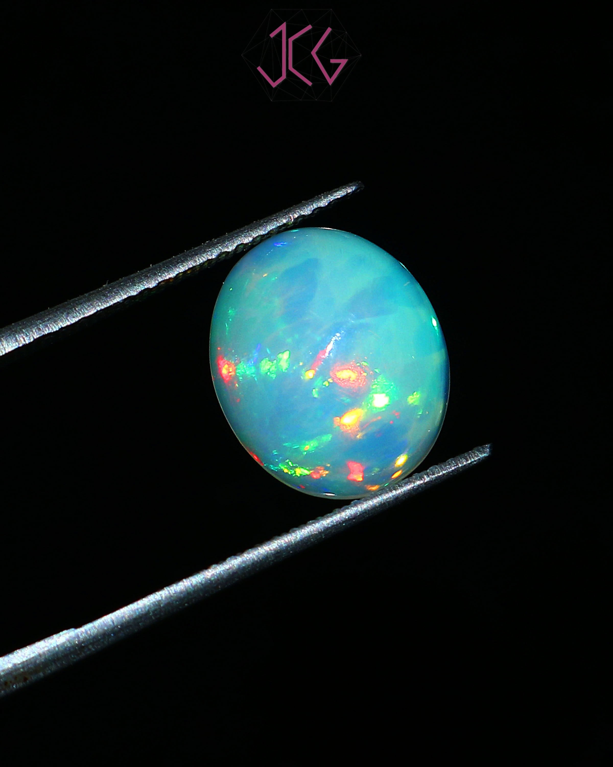 Natural Ethiopian Opal Stone 2.05 Carat / 2.25 Ratti (With Certificate)