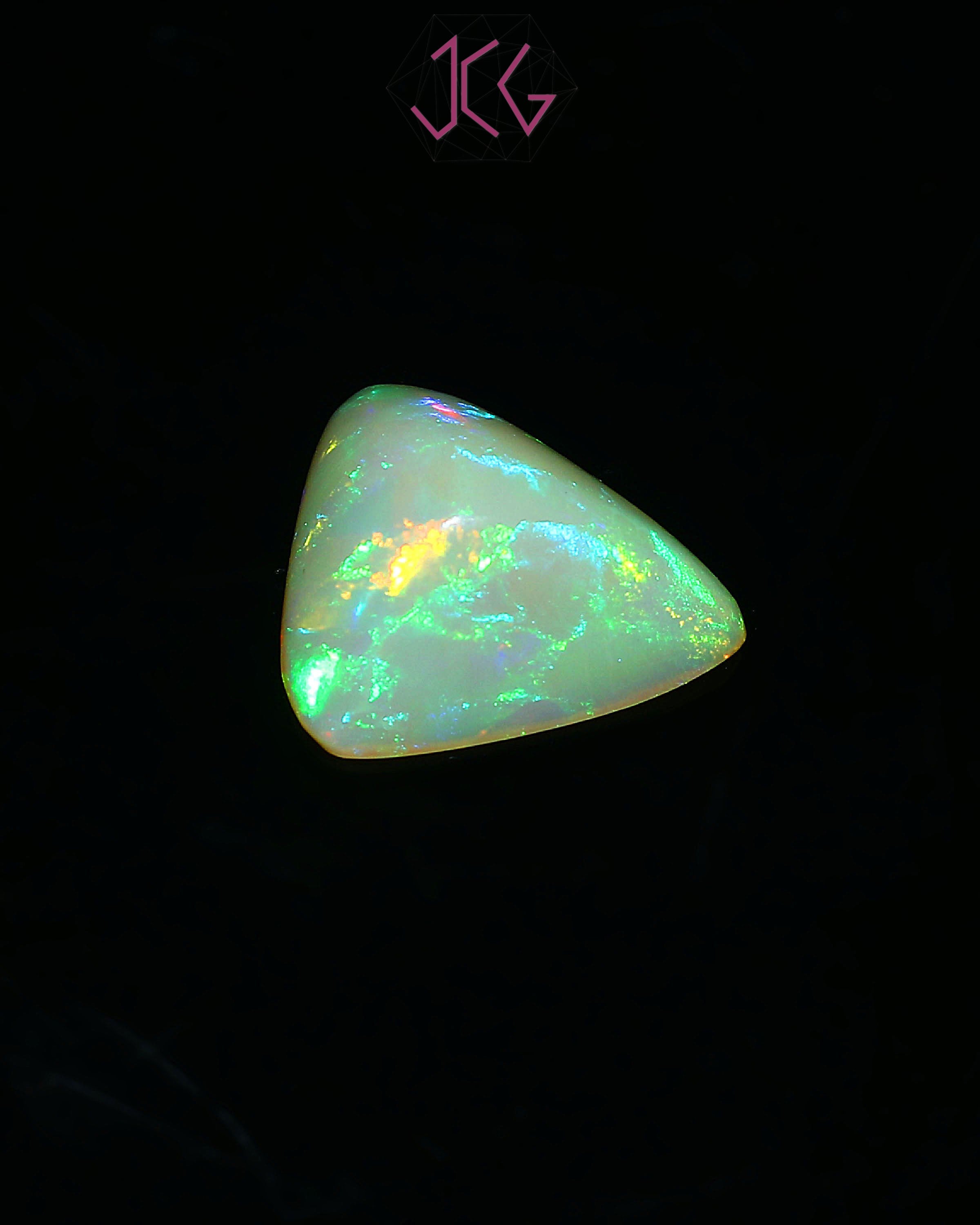 Natural Ethiopian Opal Triangle Shape Stone 4.20 Carat / 4.60 Ratti (With Certificate)