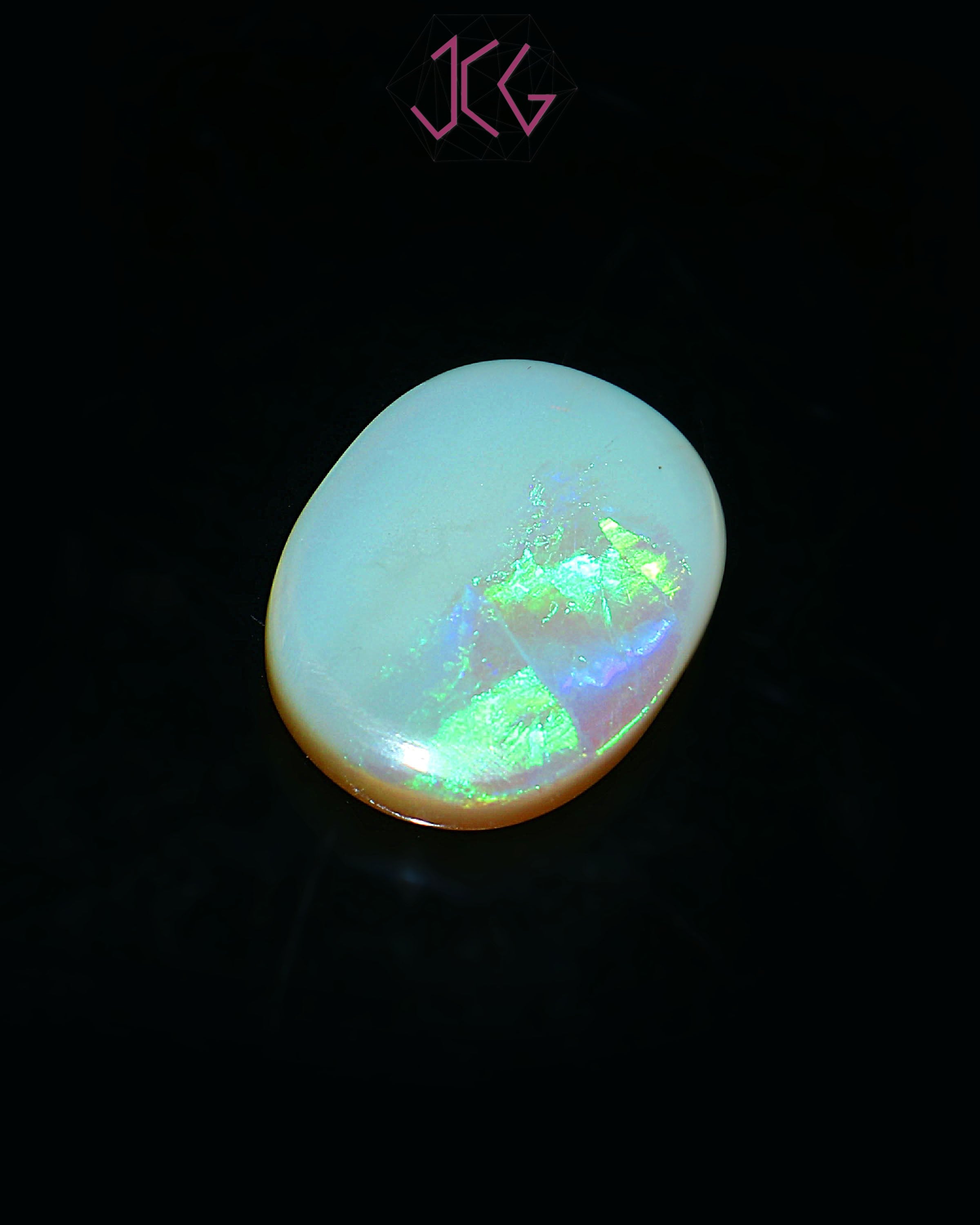Natural Australian Fire Opal Stone 9.00 Carat / 9.90 Ratti (With Certificate)