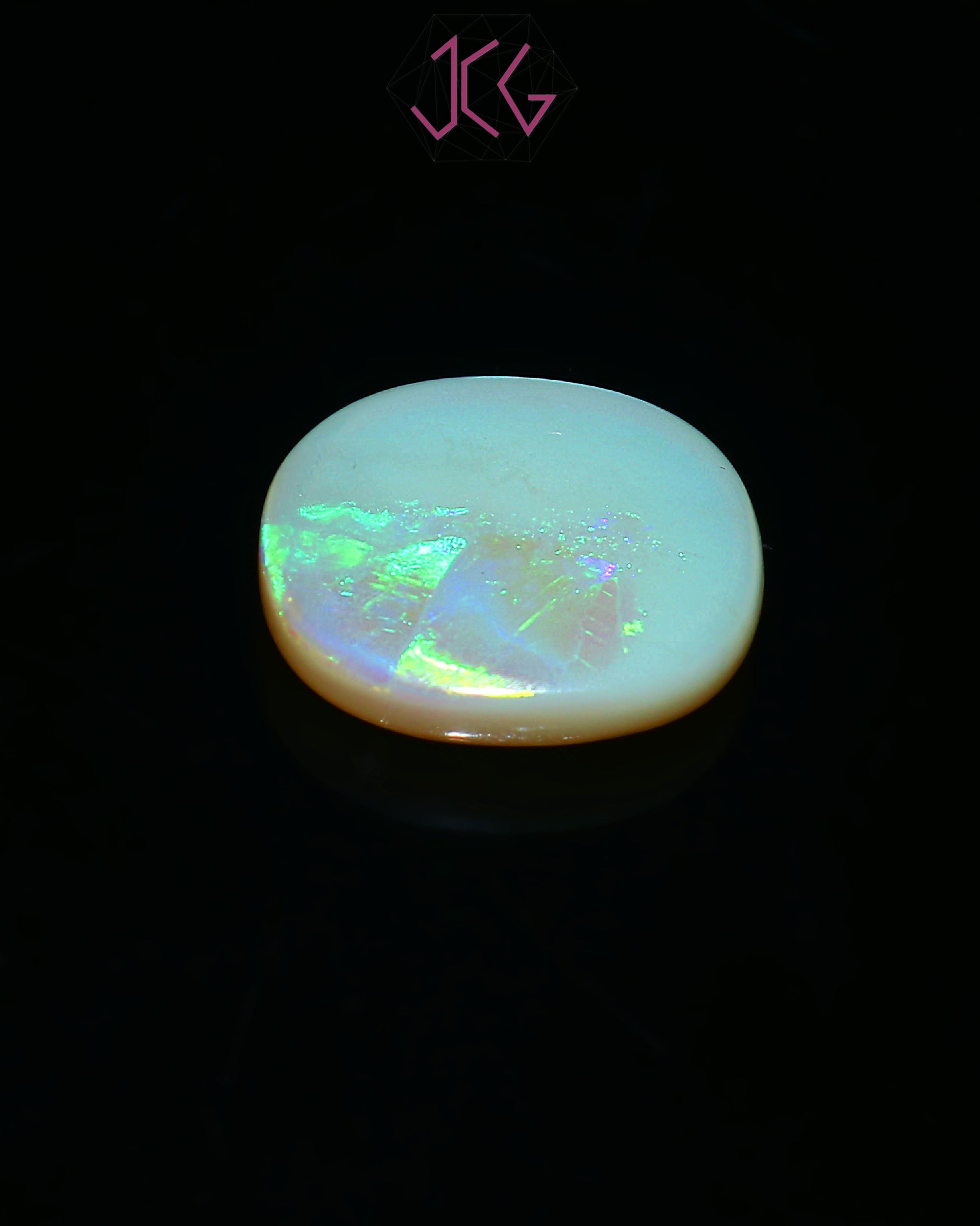 Natural Australian Fire Opal Stone 9.00 Carat / 9.90 Ratti (With Certificate)